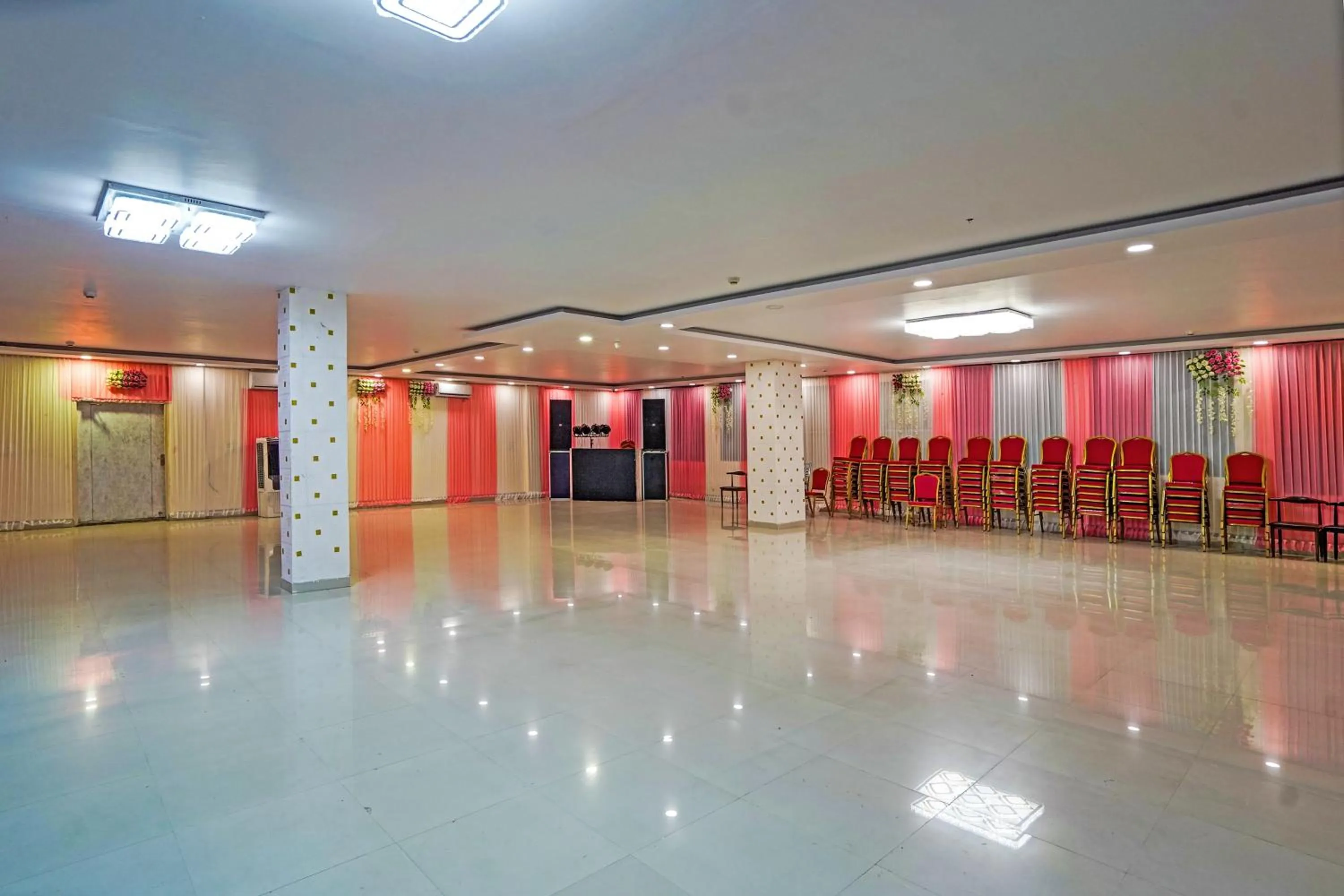 Meeting/conference room, Banquet Facilities in Palette - Hotel Nature Retreat Resort