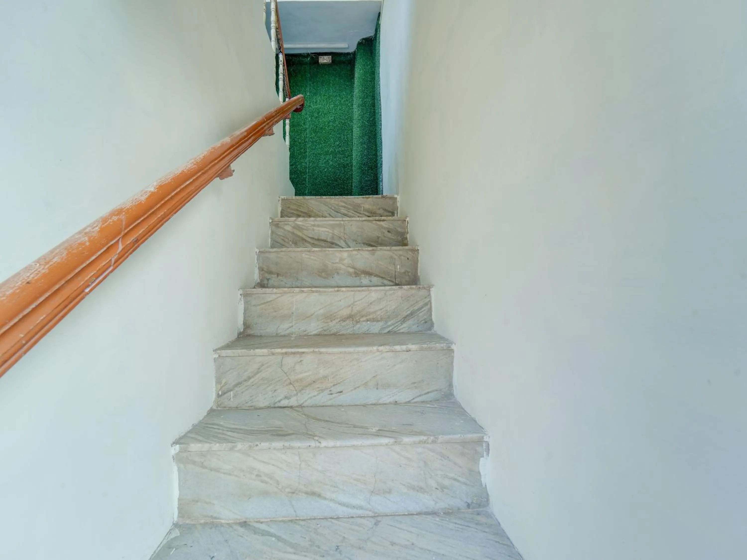 Lobby or reception in OYO Flagship Hotel Ashish Inn