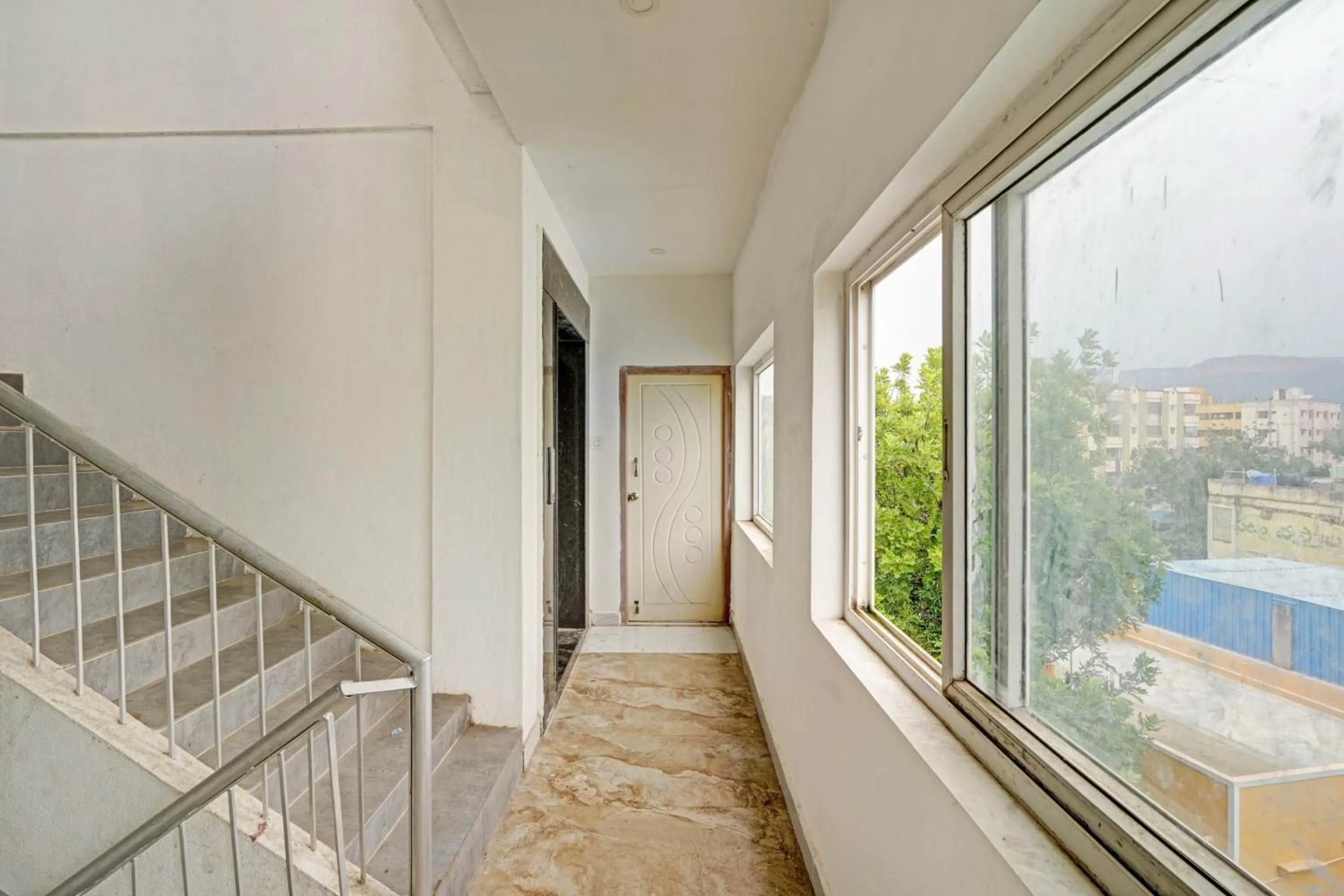 Facade/entrance, Balcony/Terrace in Hotel O SKP GRAND