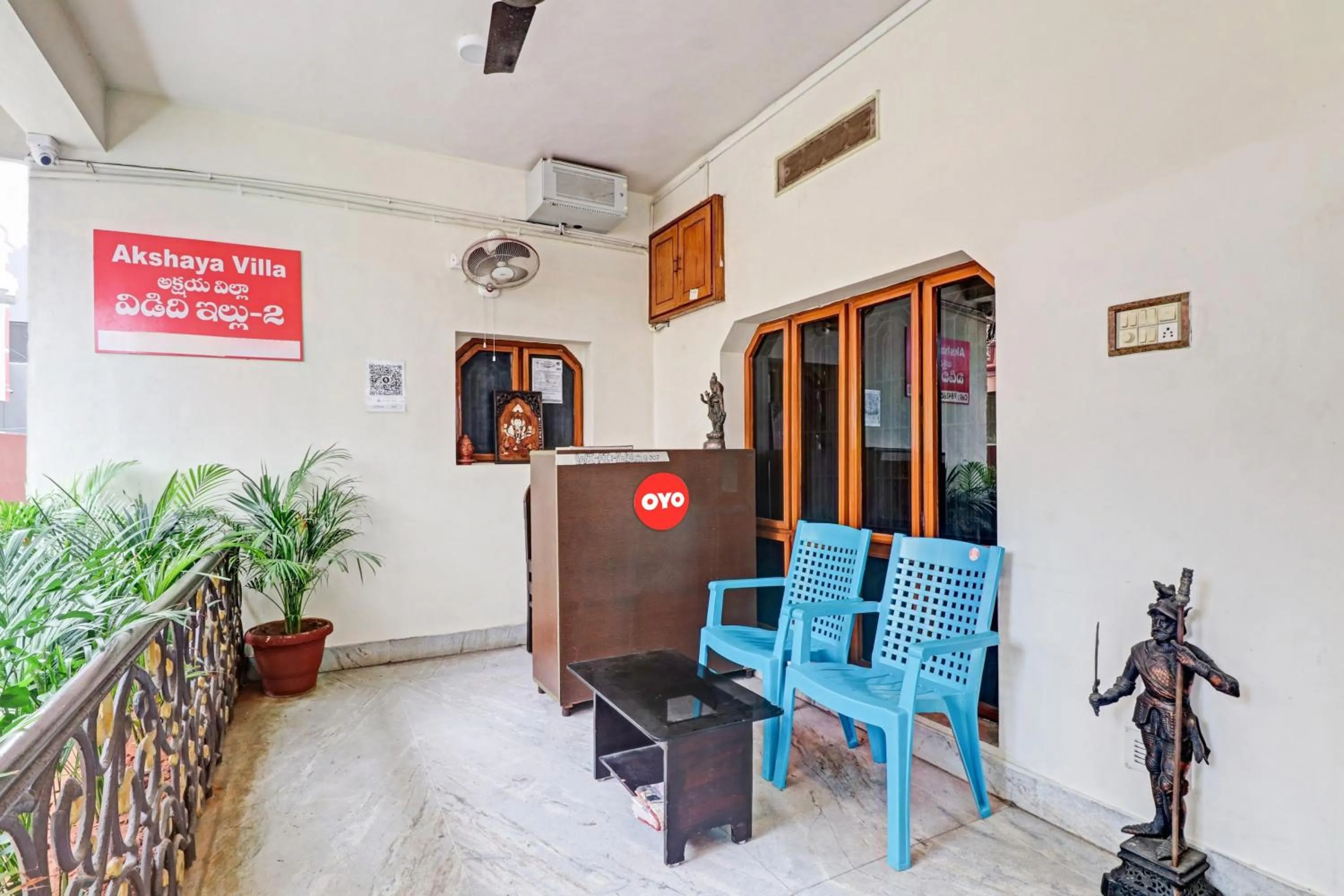 Lobby or reception in OYO Flagship Akshaya Villa
