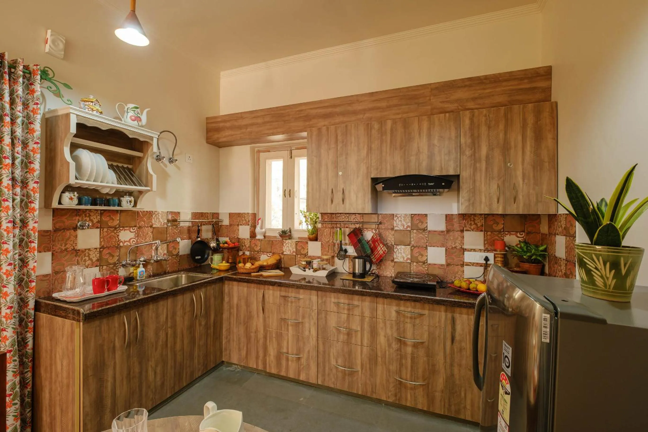 Kitchen or kitchenette in Shree Nikunj - A Luxury Boutique Homestay in Jaipur