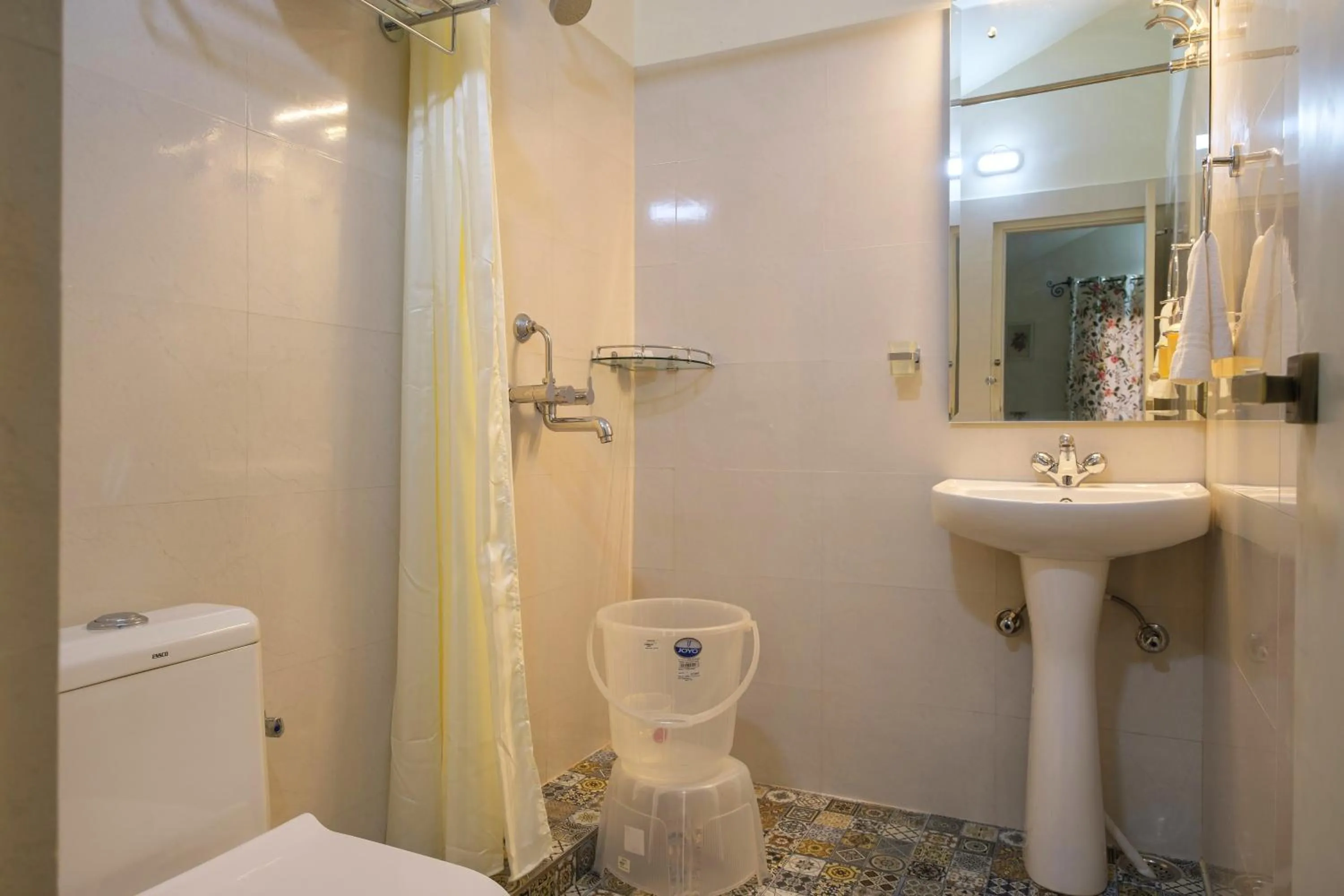 Bathroom in Shree Nikunj - A Luxury Boutique Homestay in Jaipur