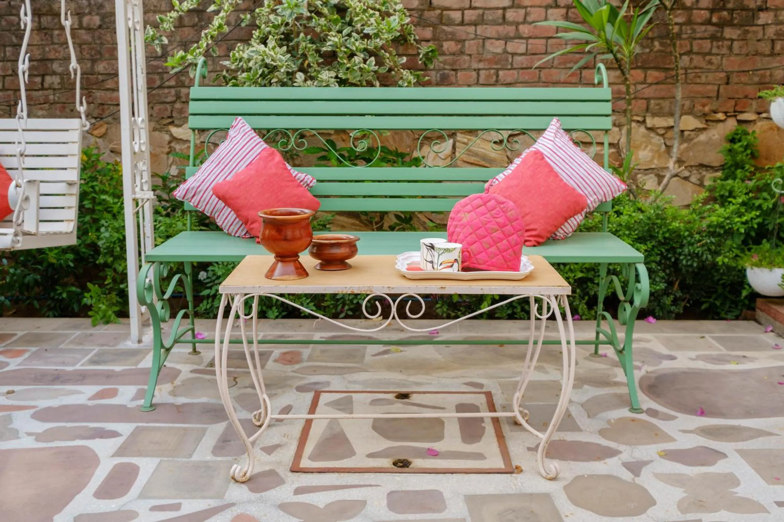 Garden in Shree Nikunj - A Luxury Boutique Homestay in Jaipur
