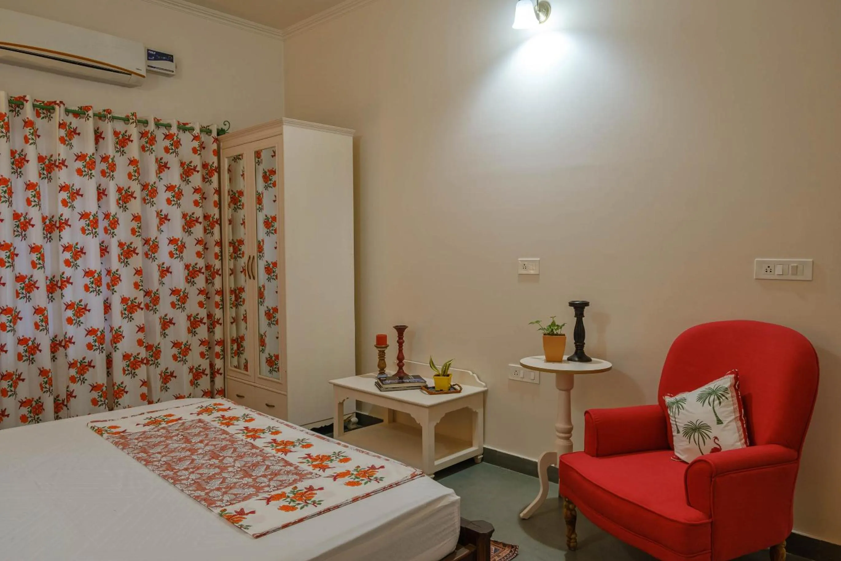Bed in Shree Nikunj - A Luxury Boutique Homestay in Jaipur