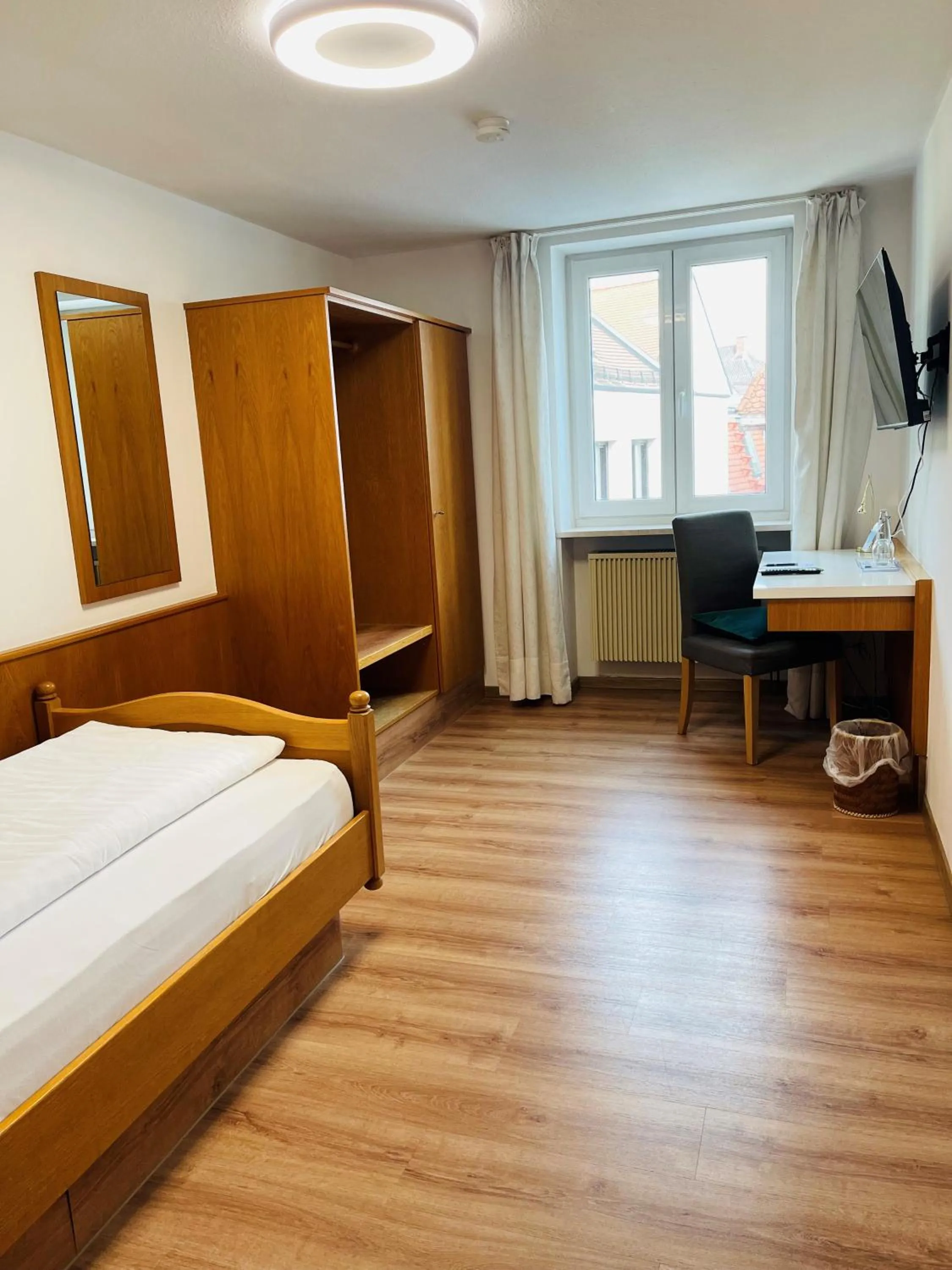 Bed in Hotel Jungbräu