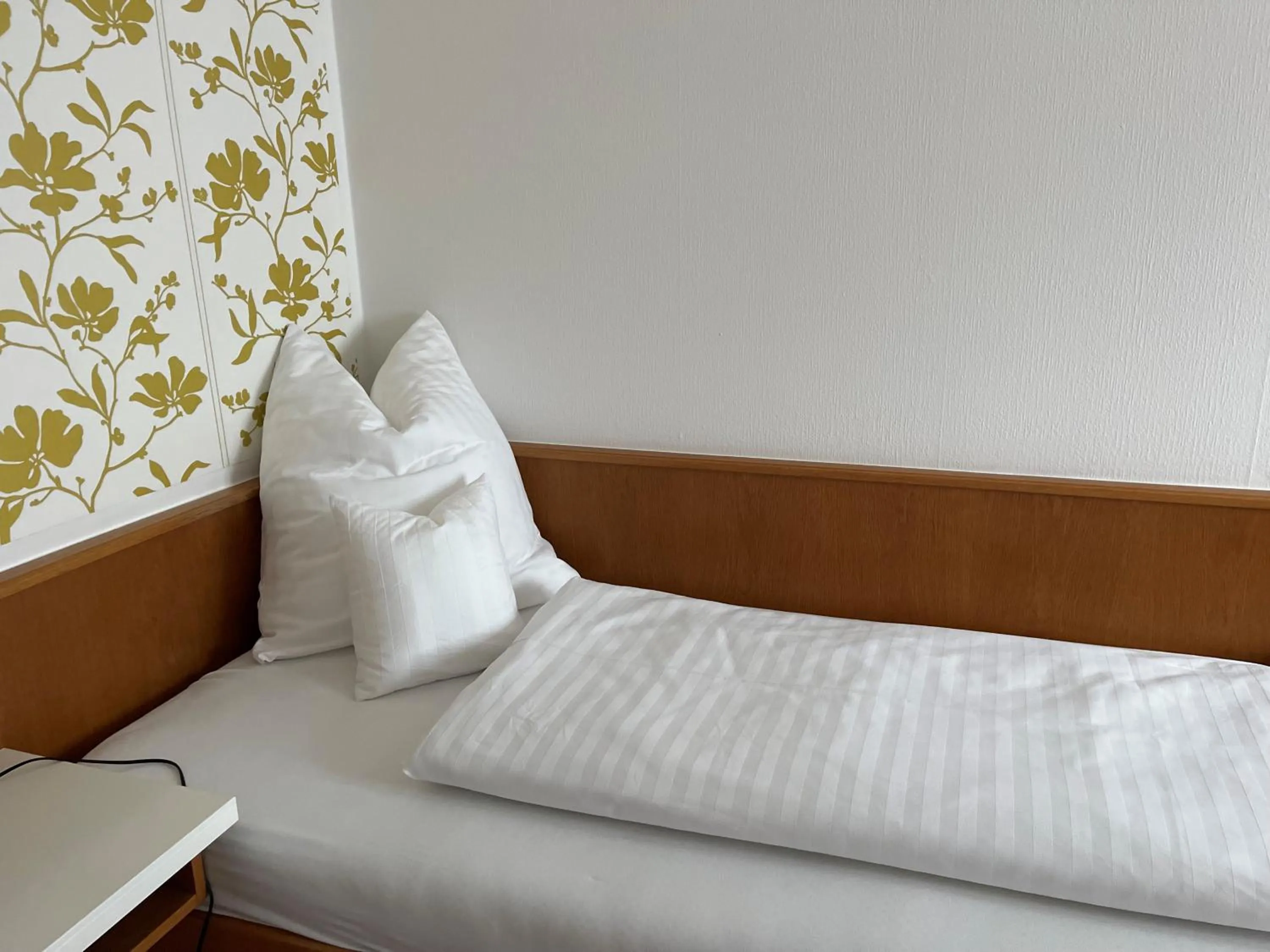 Bed in Hotel Jungbräu