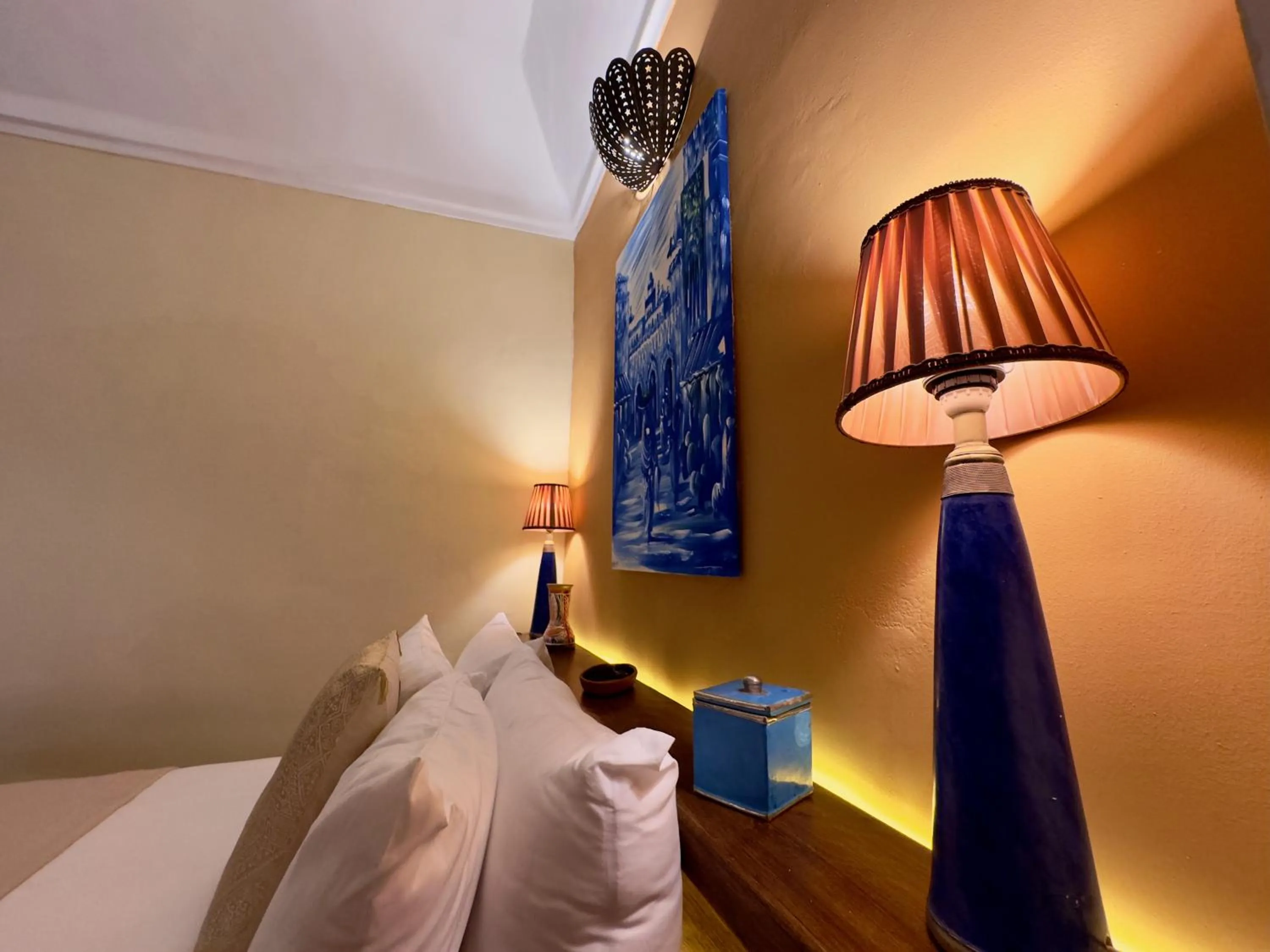 Decorative detail, Bed in Riad Taghia