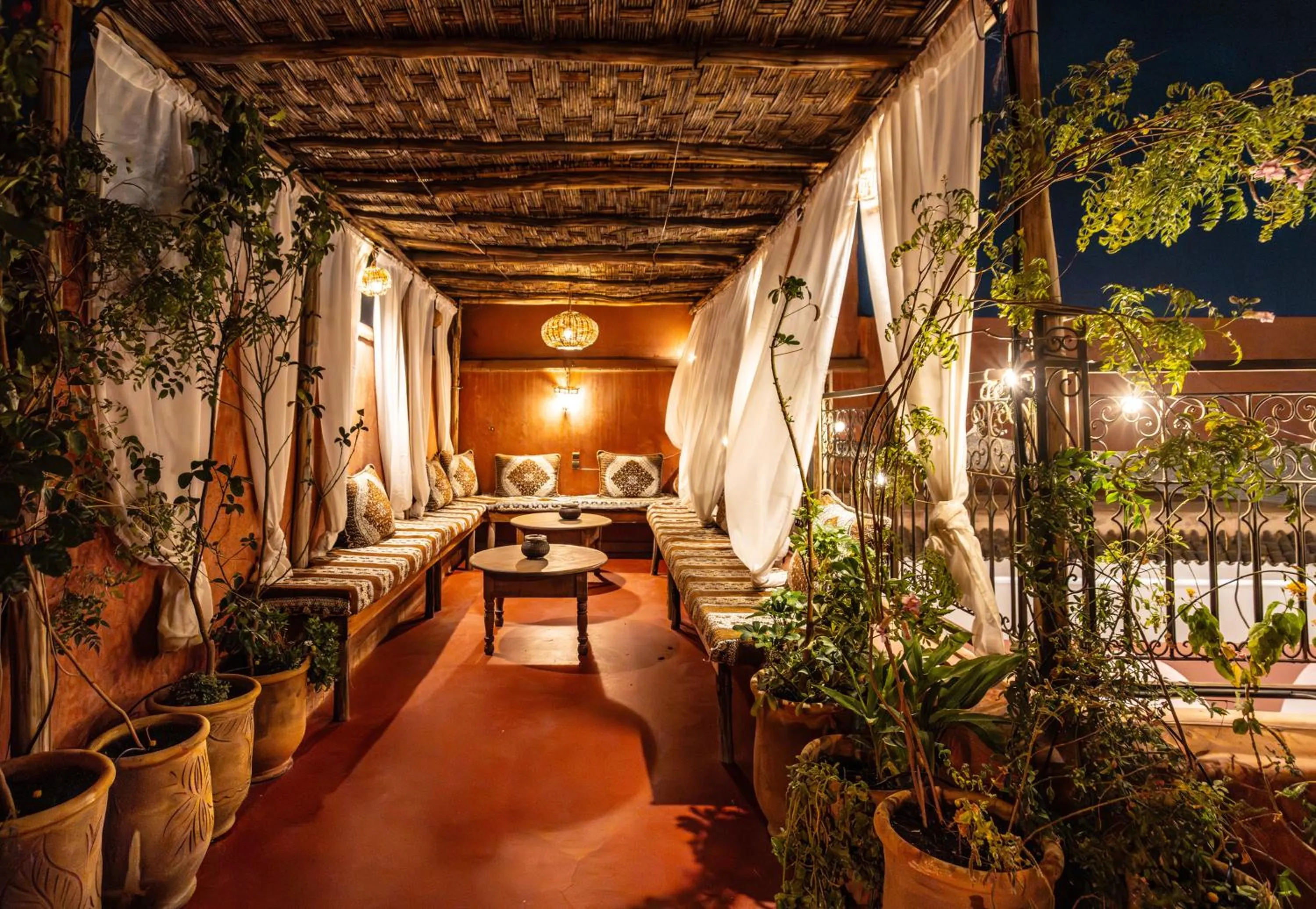 Night in Riad Taghia