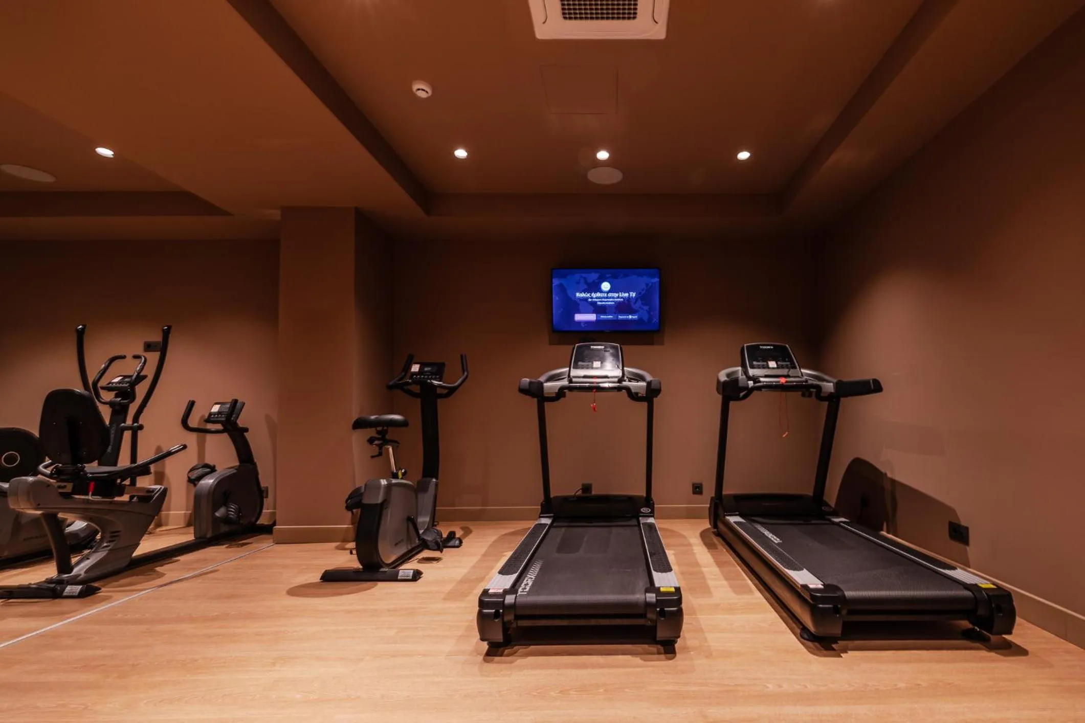 Fitness centre/facilities in Magnes Hotel