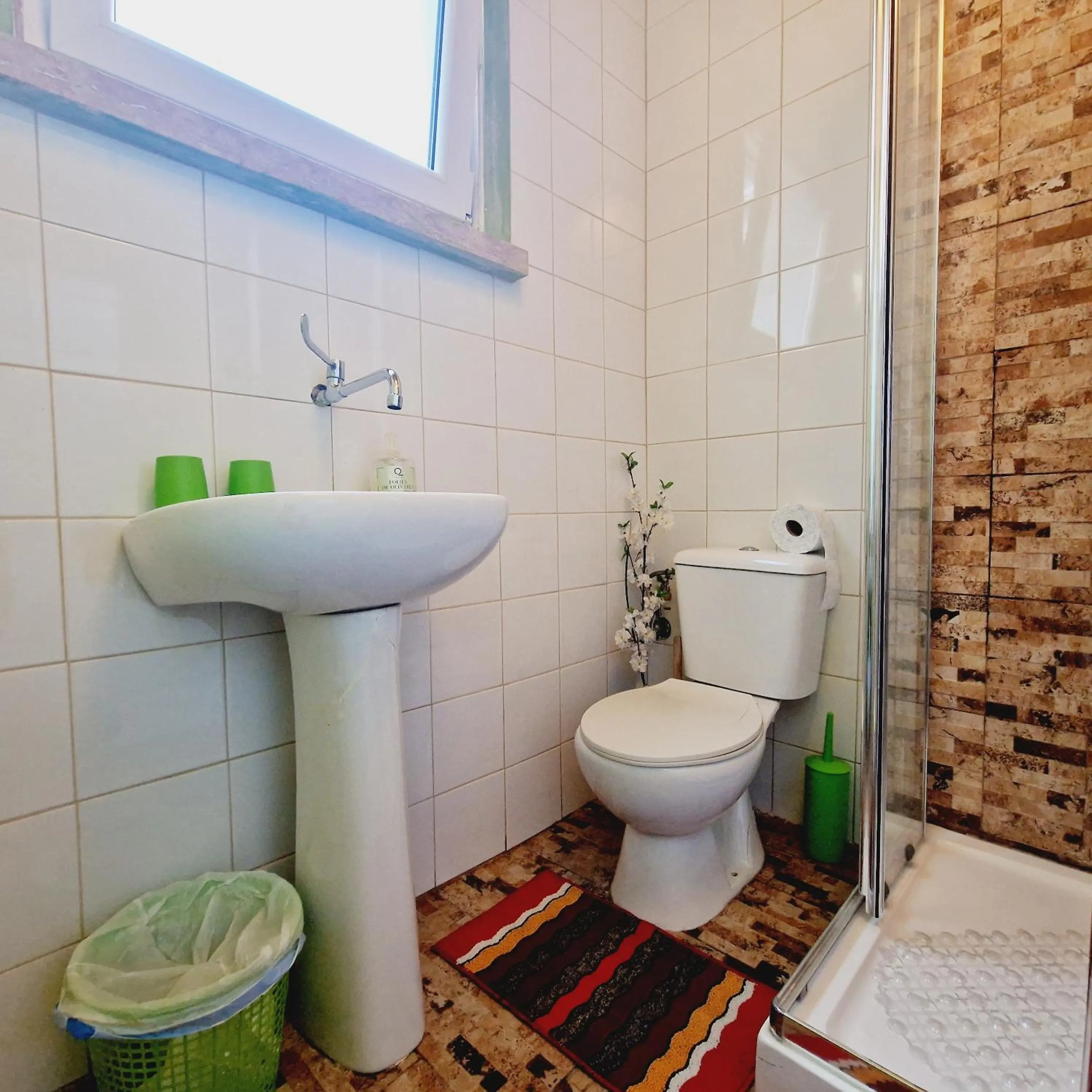 Shower in Mini Hostel in Lisbon