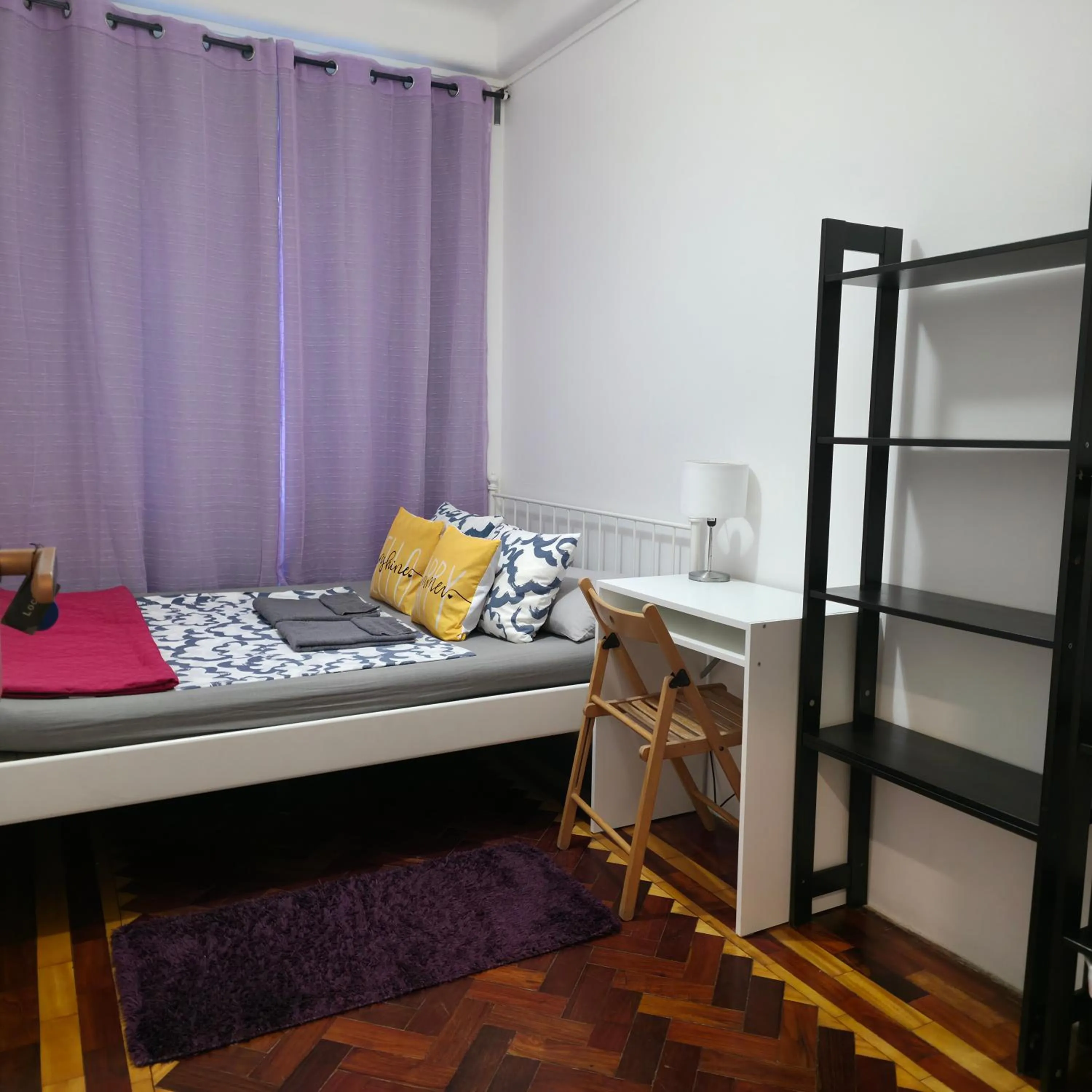 Bed in Mini Hostel in Lisbon