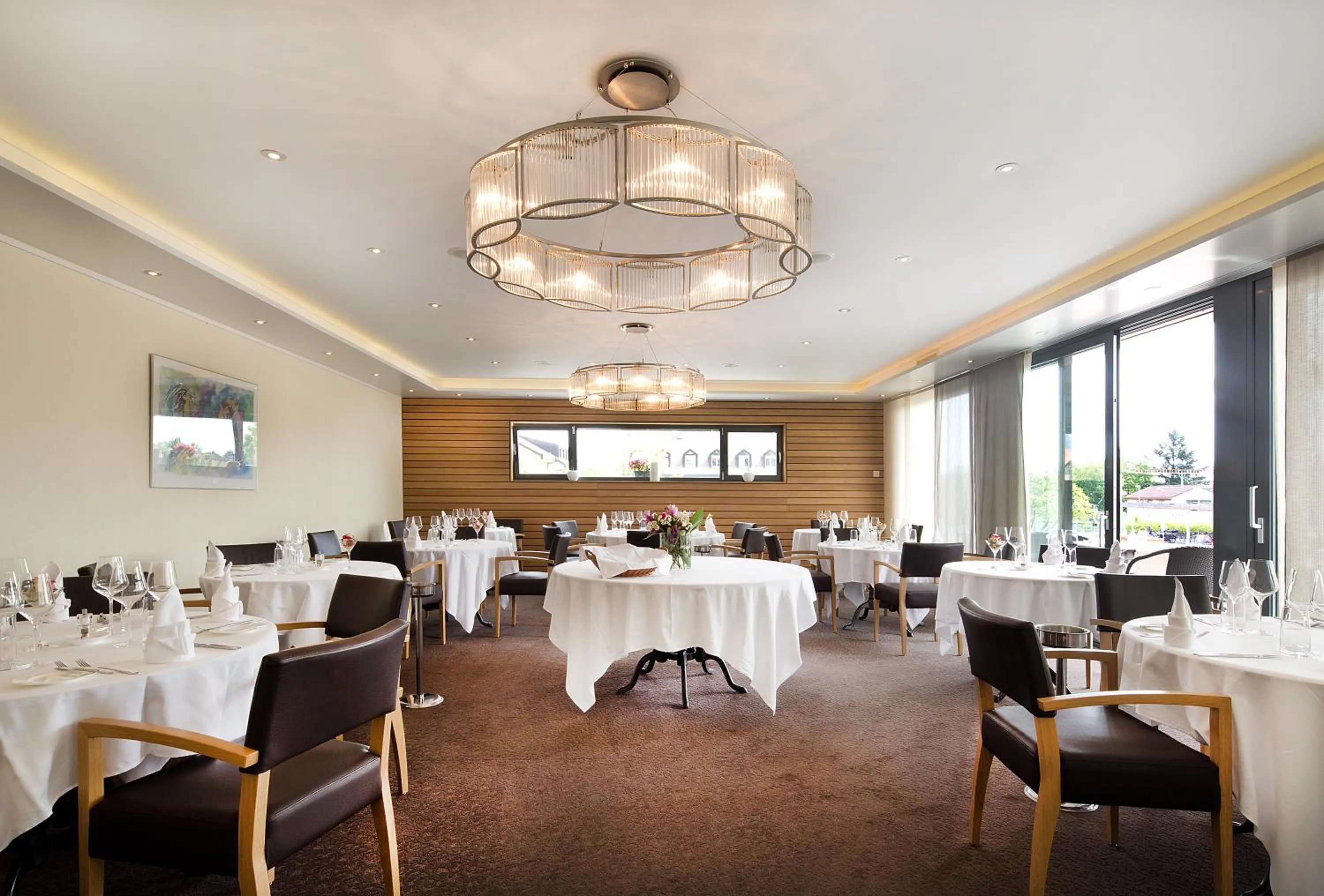 Restaurant/places to eat in Hôtel Glanis