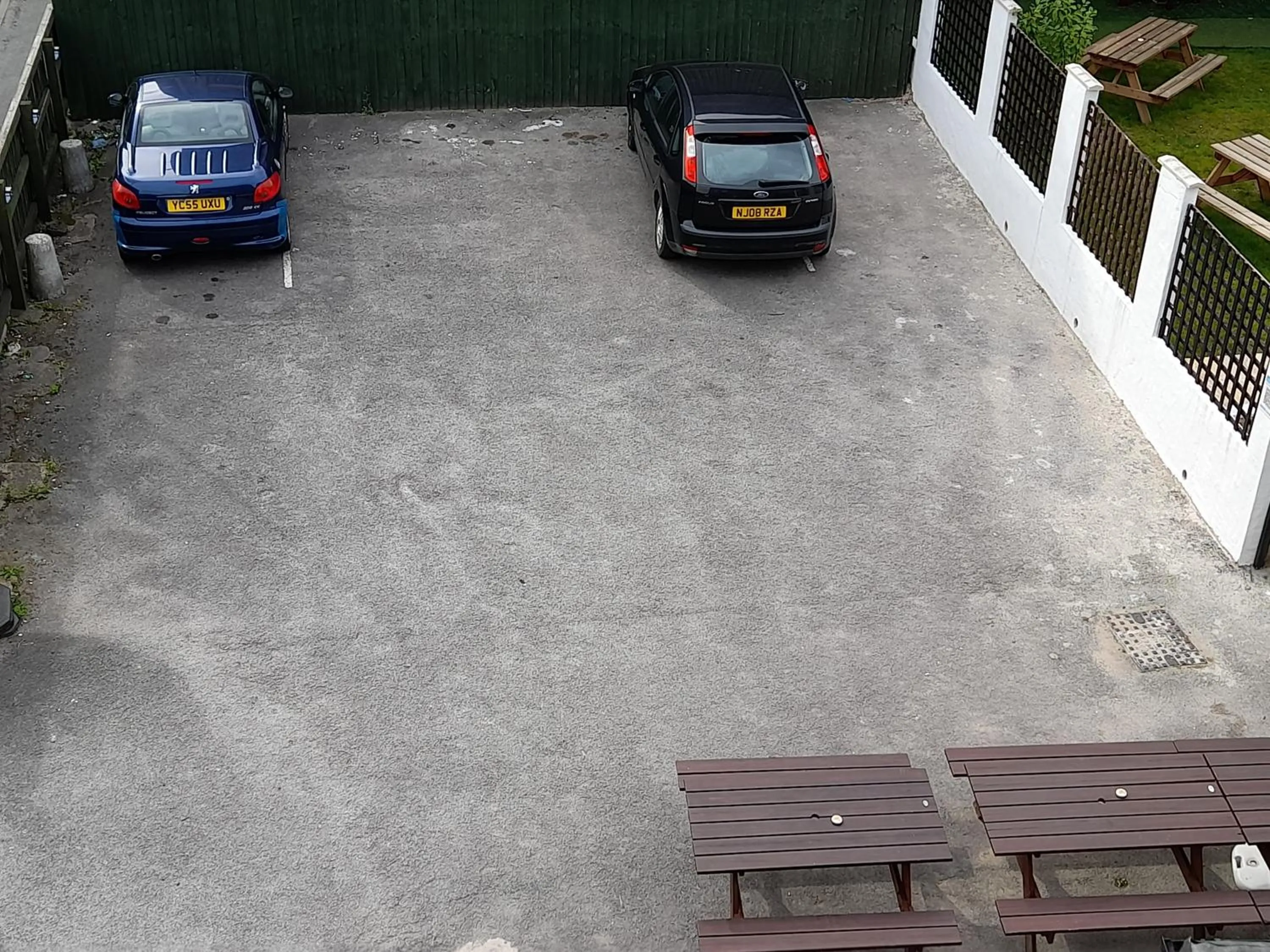 Parking in The King's Head Hotel