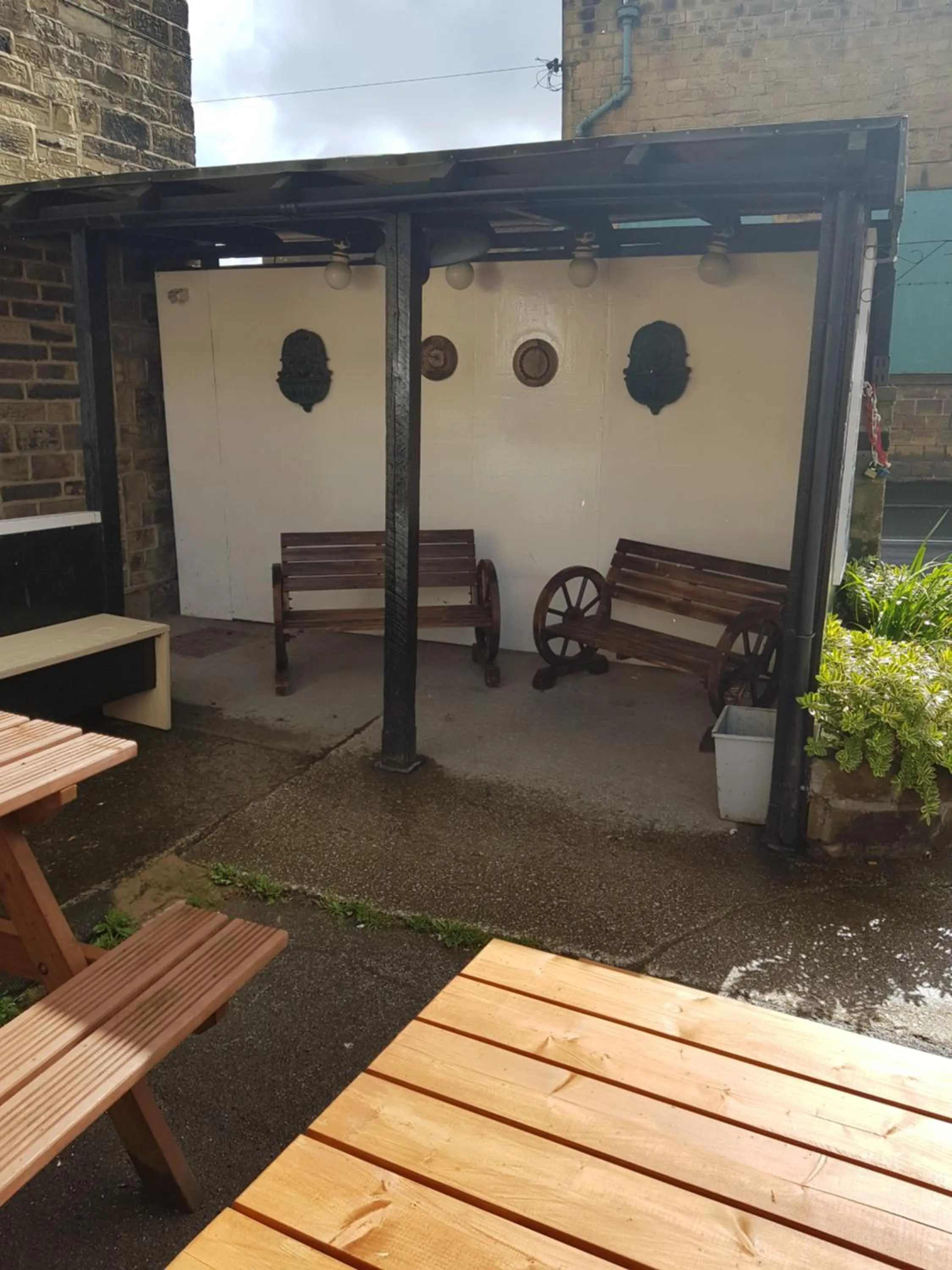 Property building in The King's Head Hotel