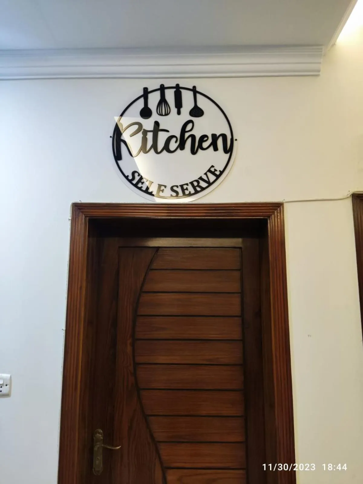 kitchen in Holidazzle Lodge Islamabad