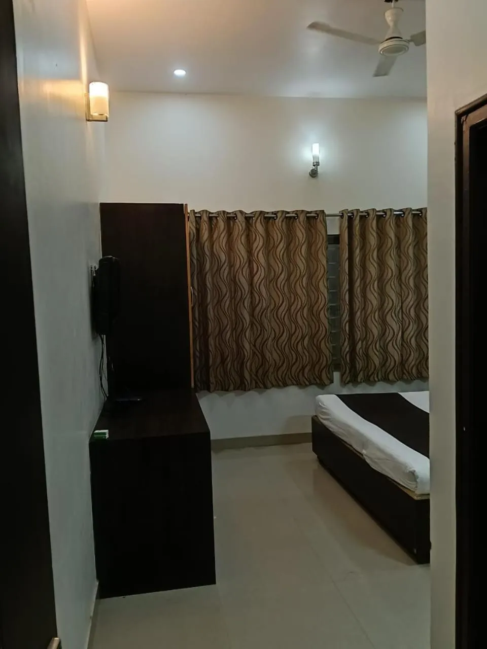 Bed in Nijaguna Resorts