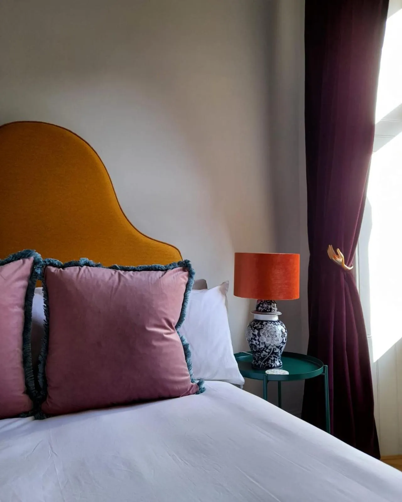 Bedroom, Bed in Ben A'an House