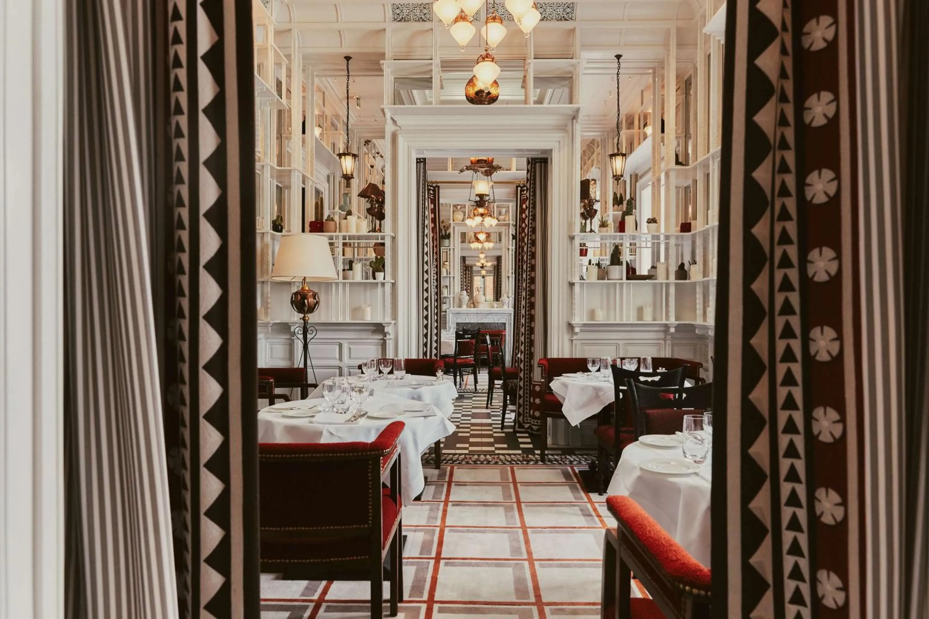 Restaurant/places to eat in At Sloane