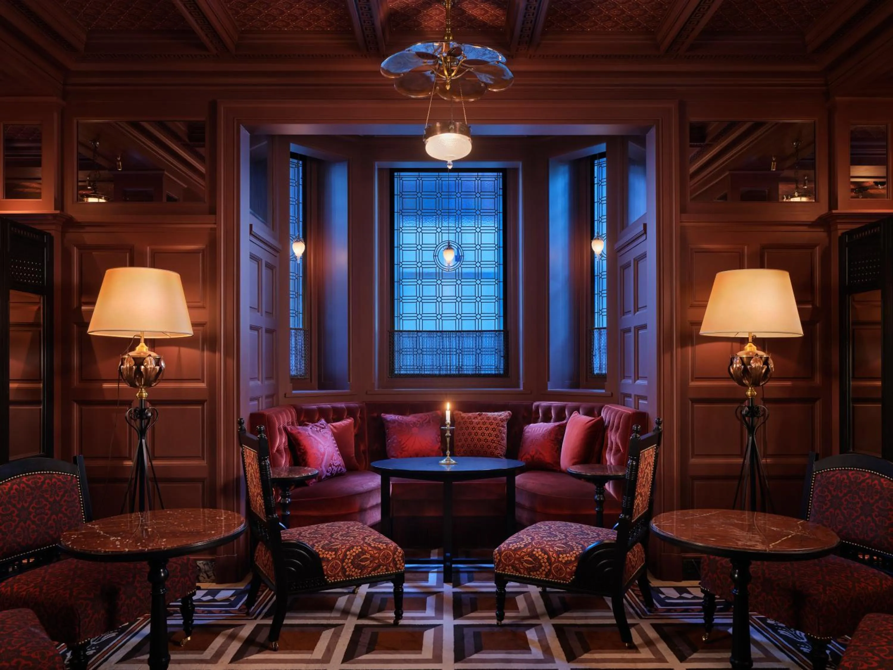 Lounge or bar in At Sloane