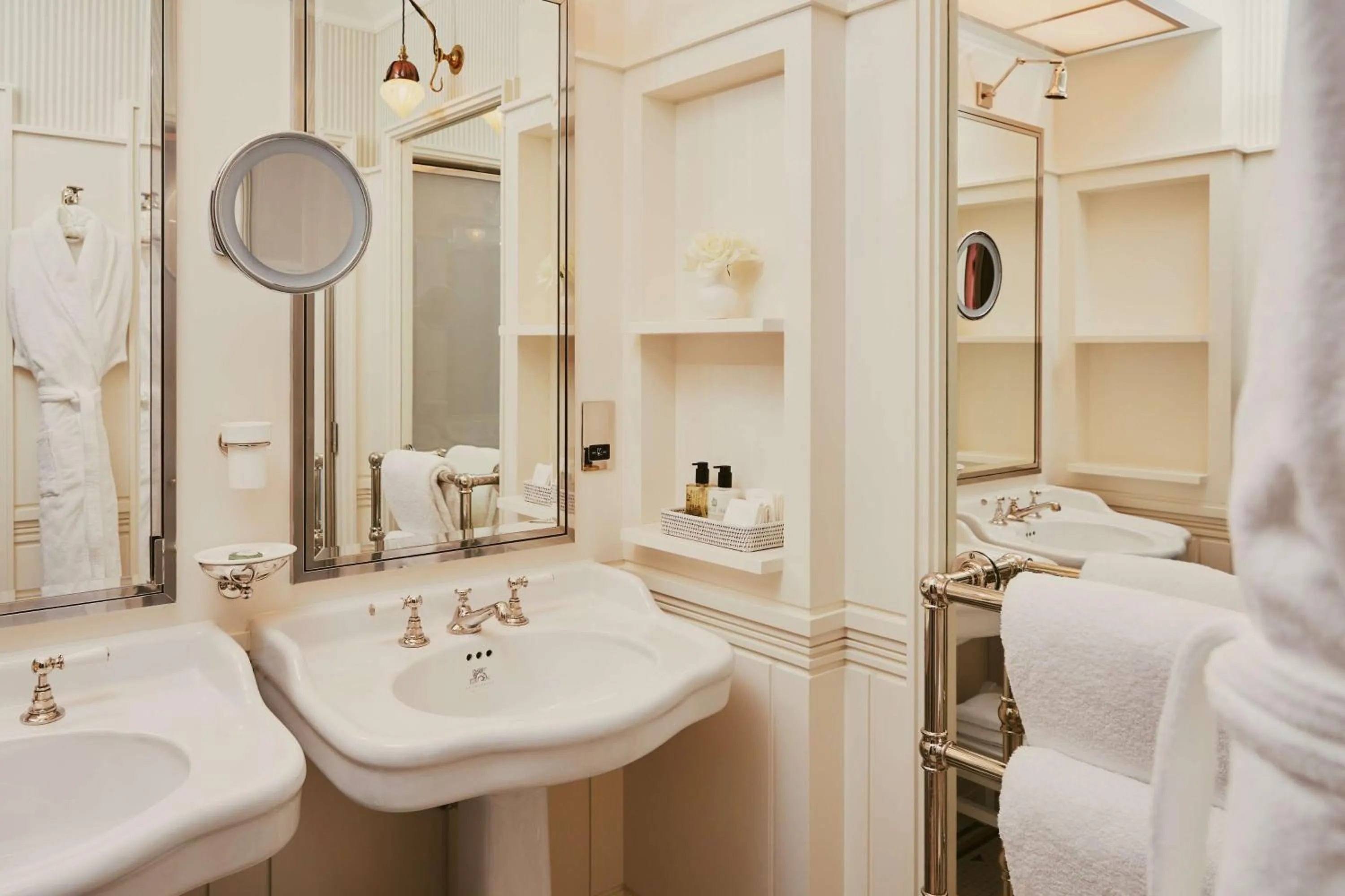 Bathroom in At Sloane