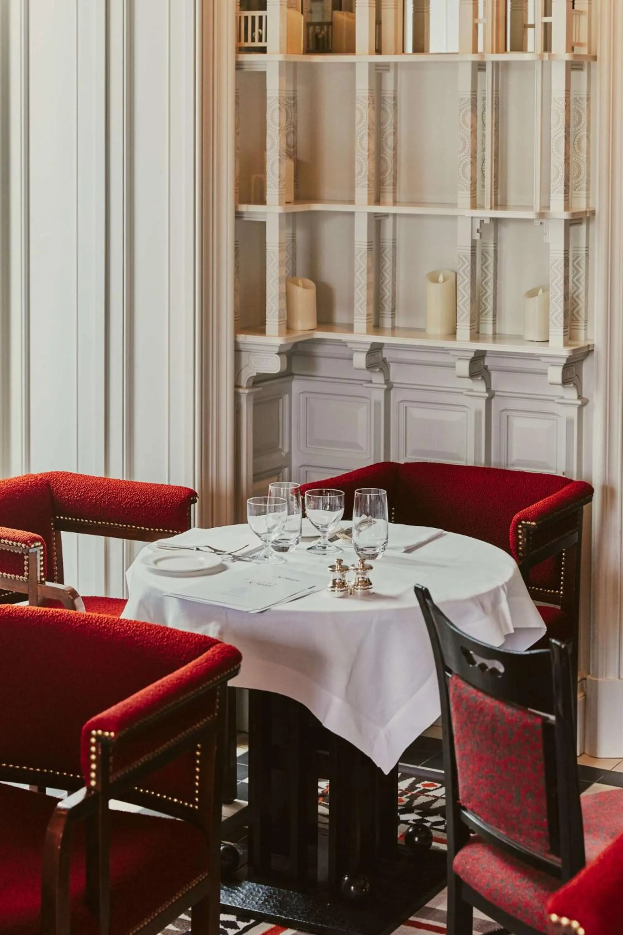 Restaurant/places to eat in At Sloane