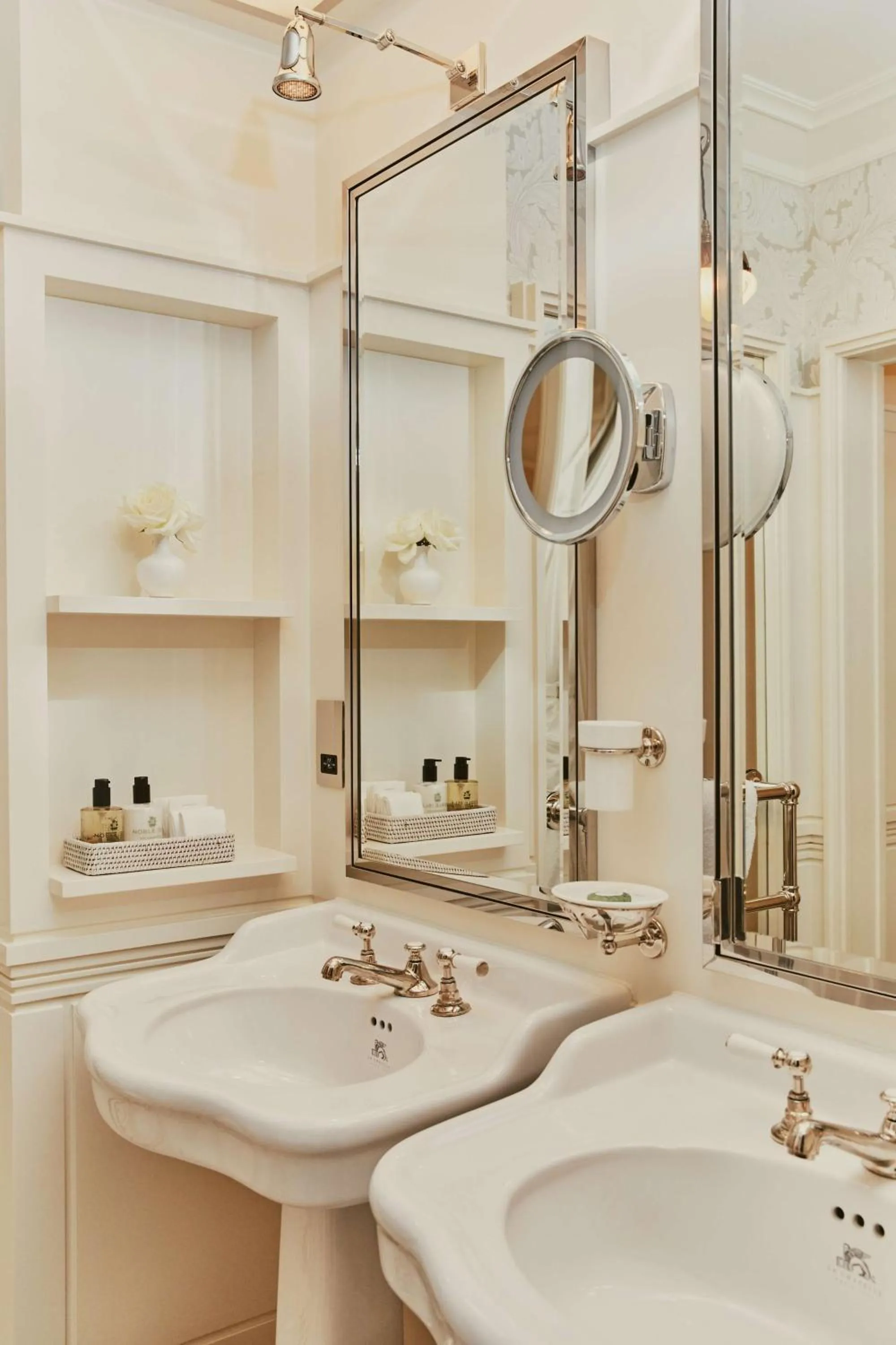 Bathroom in At Sloane