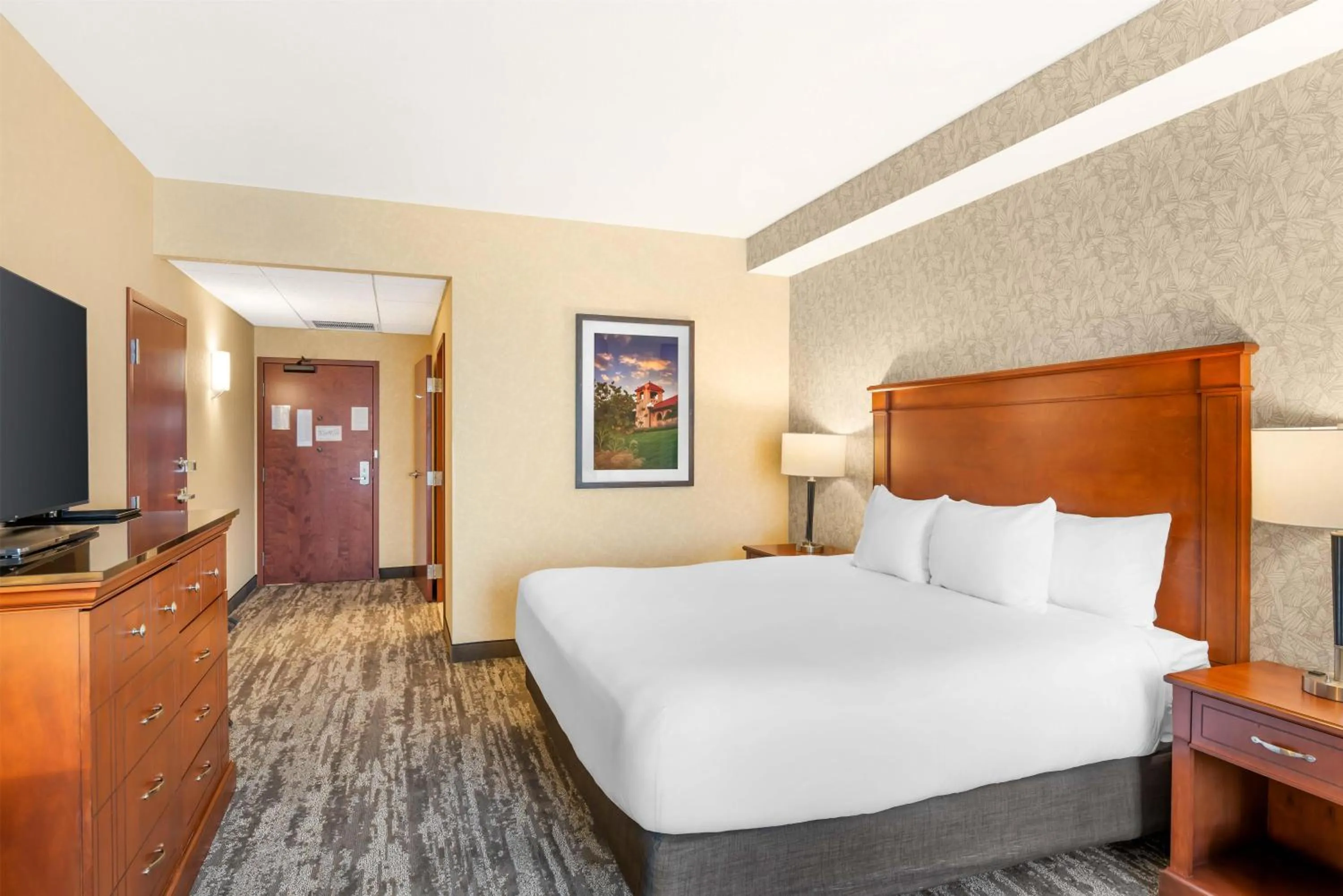 Bedroom, Bed in Drury Plaza Hotel St Louis Brentwood