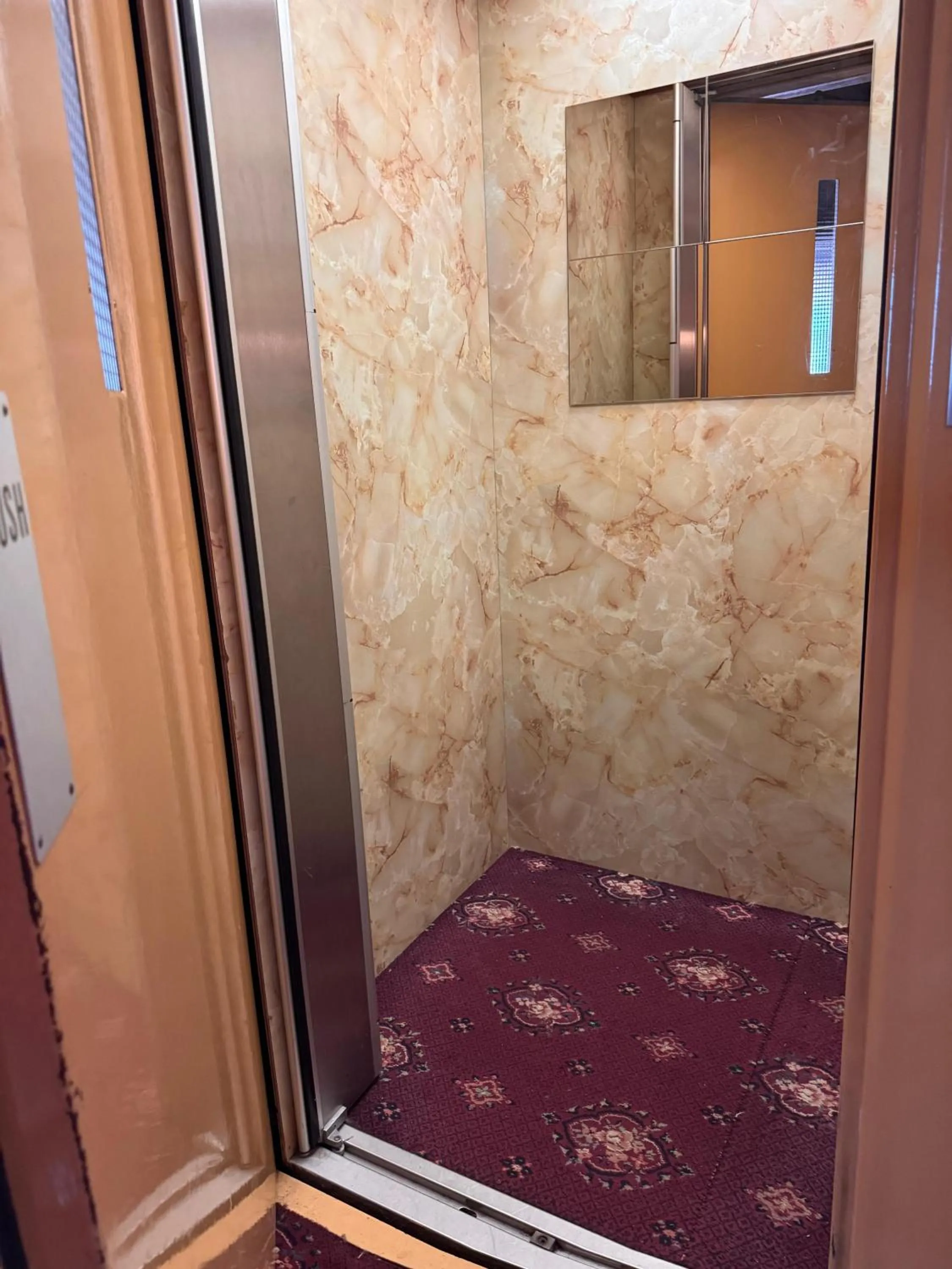 elevator in OYO Delton Hotel Blackpool Pleasure Beach