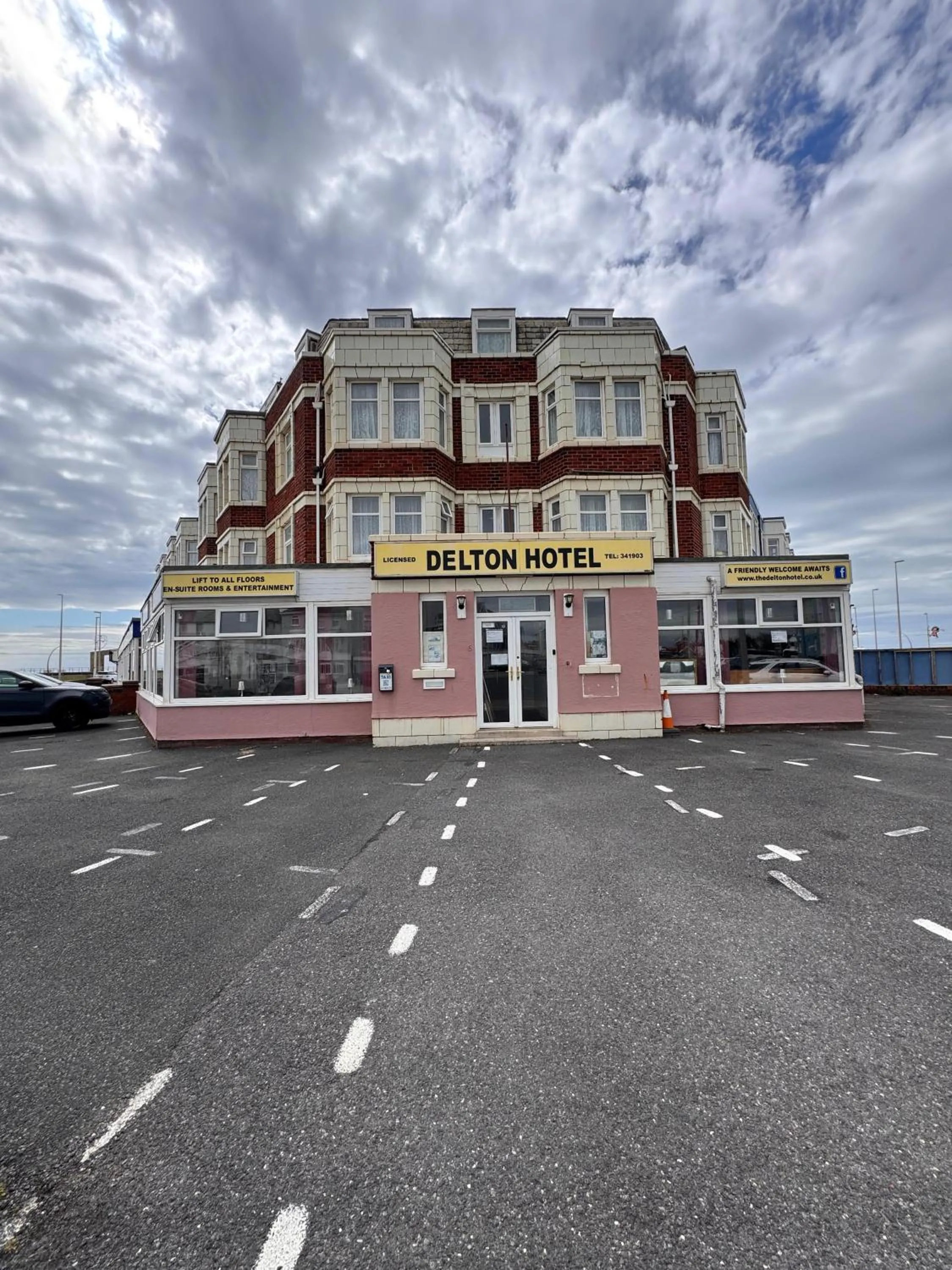 Property building in OYO Delton Hotel Blackpool Pleasure Beach