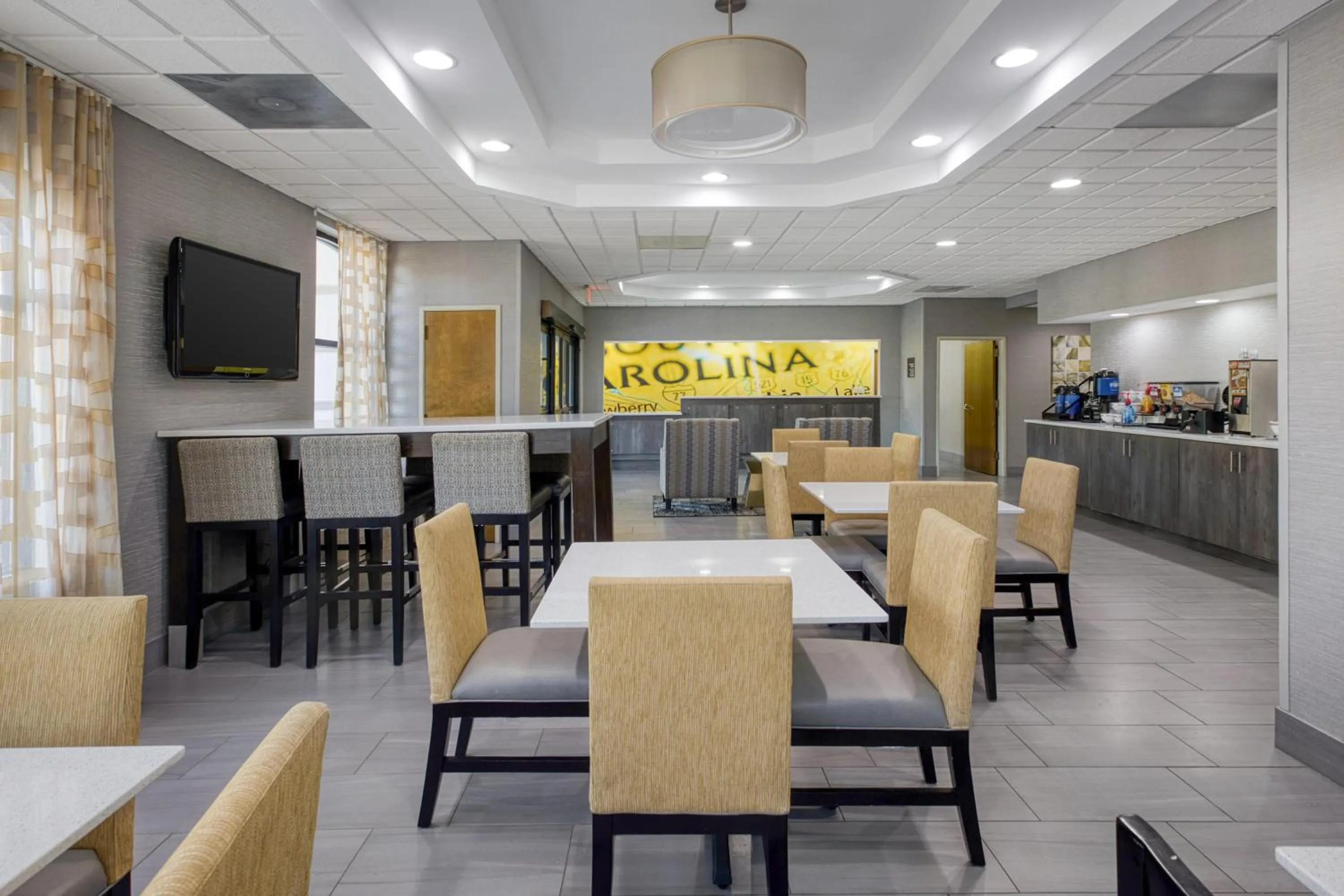 Breakfast in Best Western Executive Inn & Suites