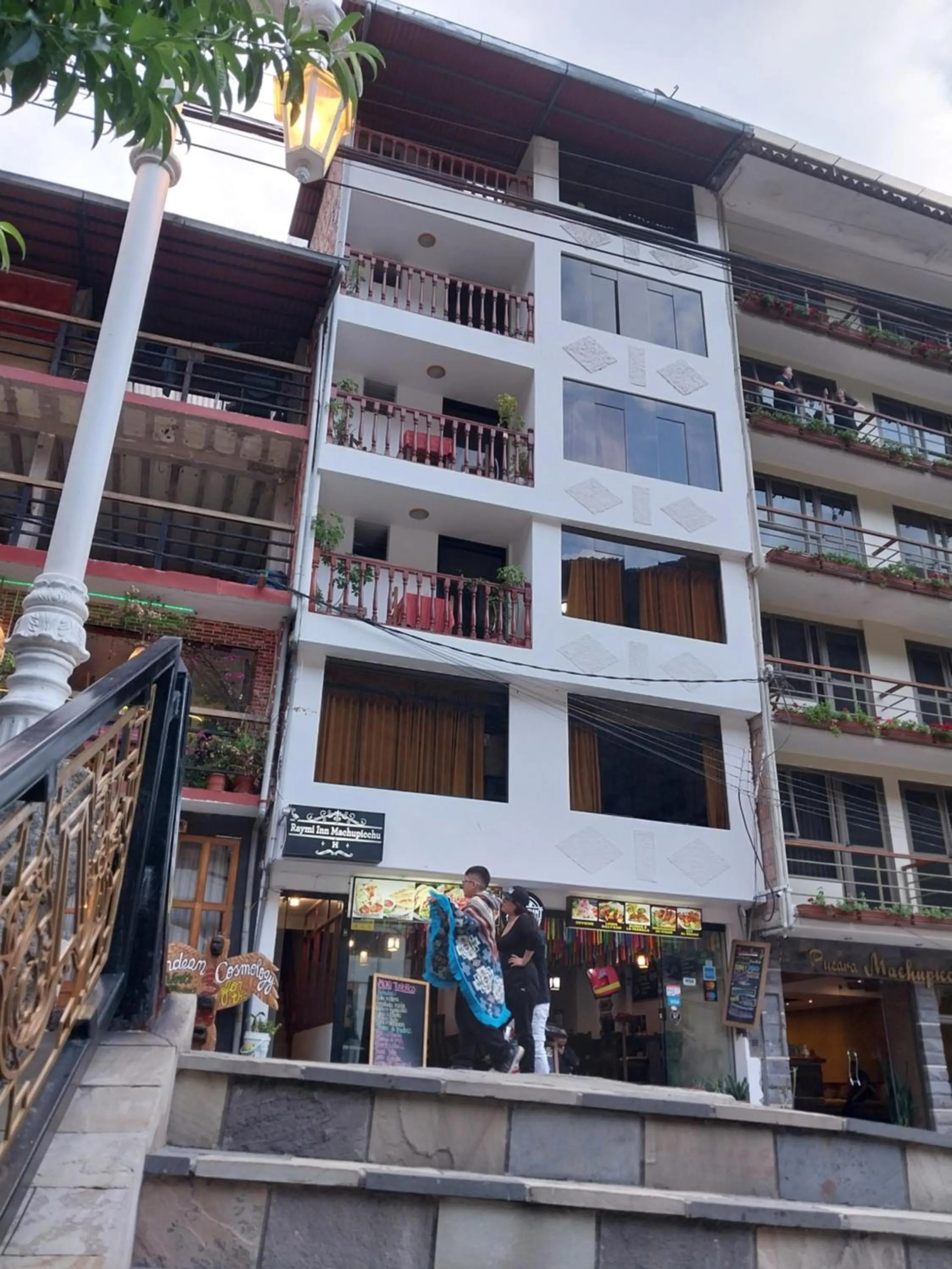 Day in Raymi Inn MachuPicchu