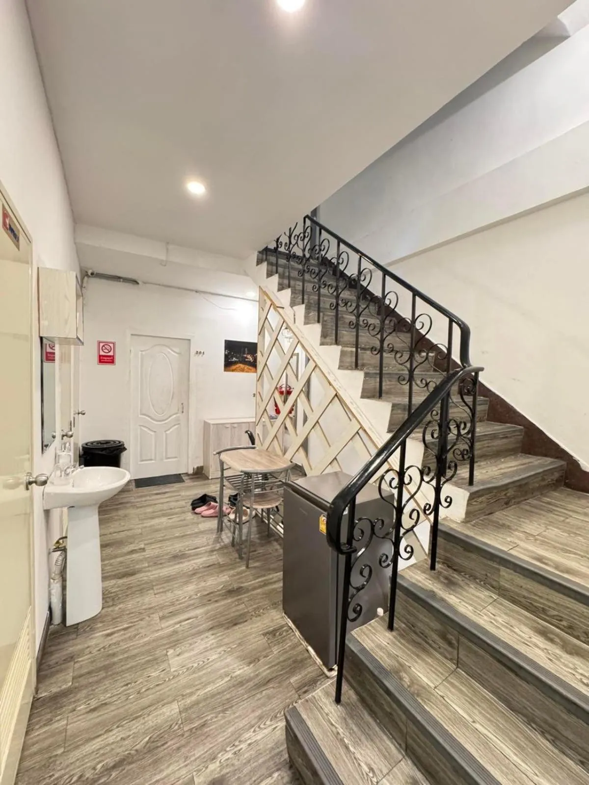 Area and facilities in Comfy Crib Hostel