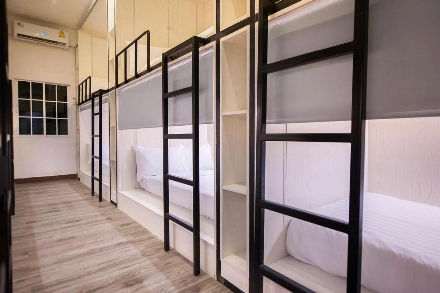 bunk bed, Bed in Comfy Crib Hostel