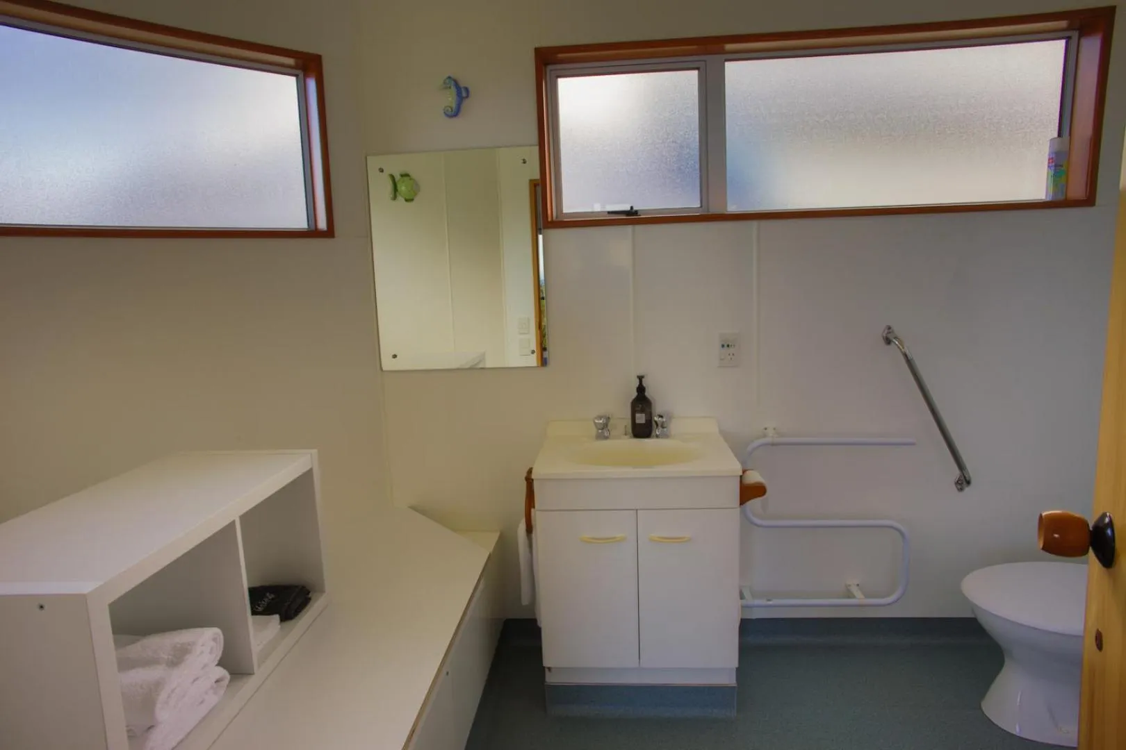 Bathroom in Kaka Point Motels