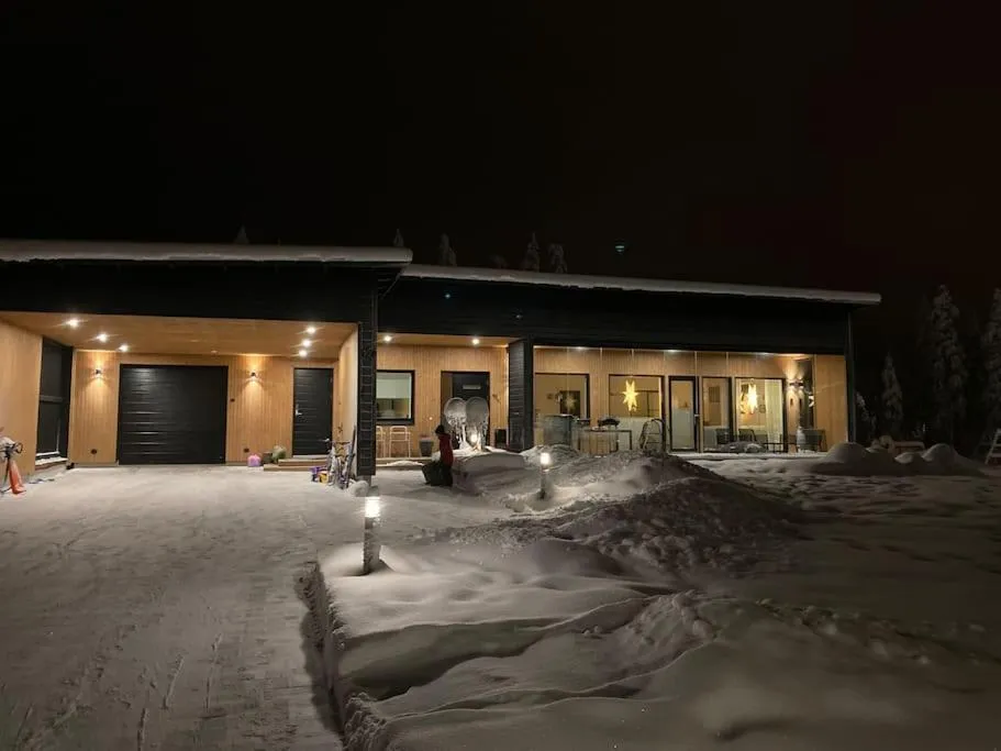Property building in Villa Vennivaara