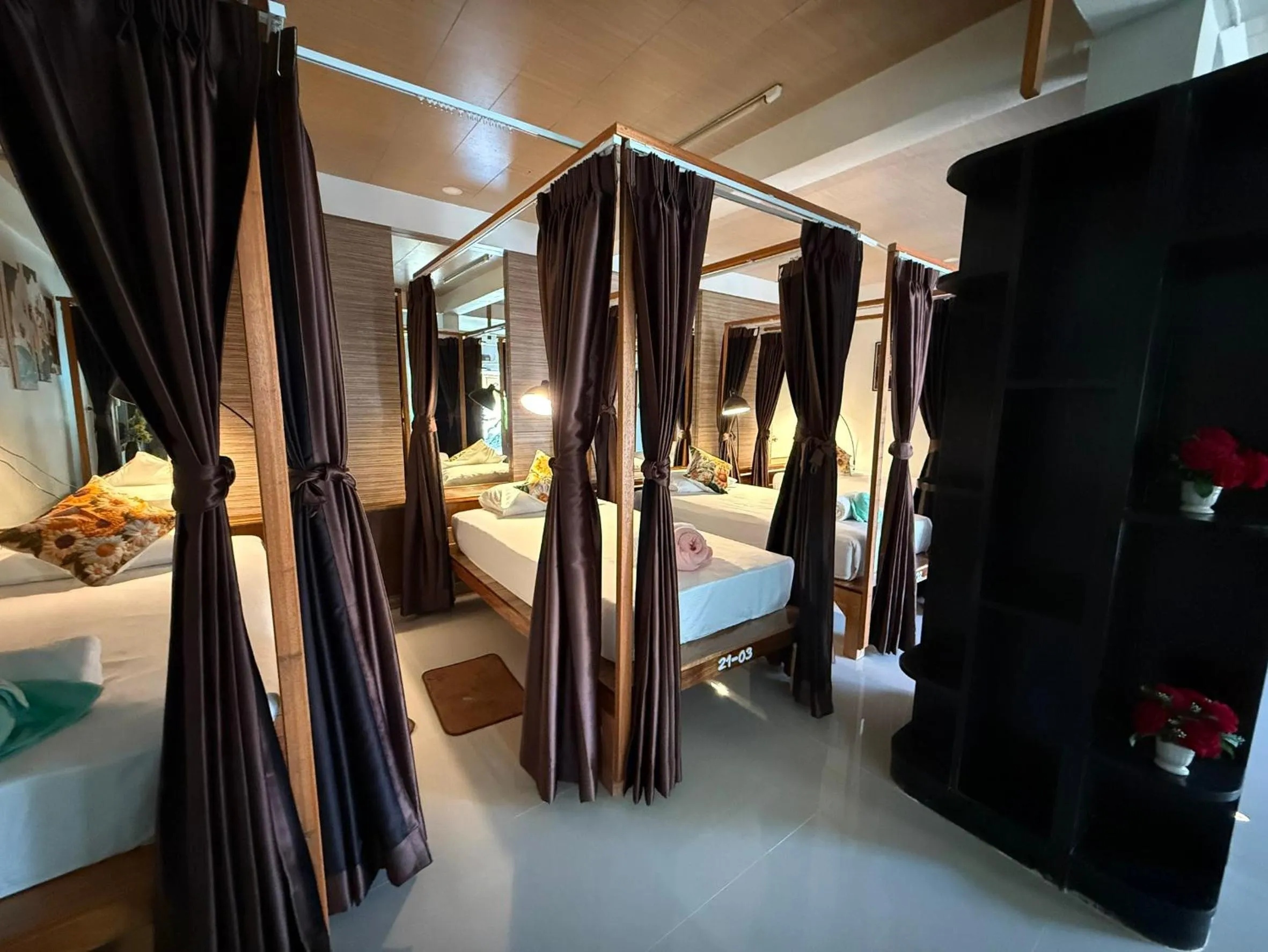 Bed in Lotus Hostel Beach Koh Tao