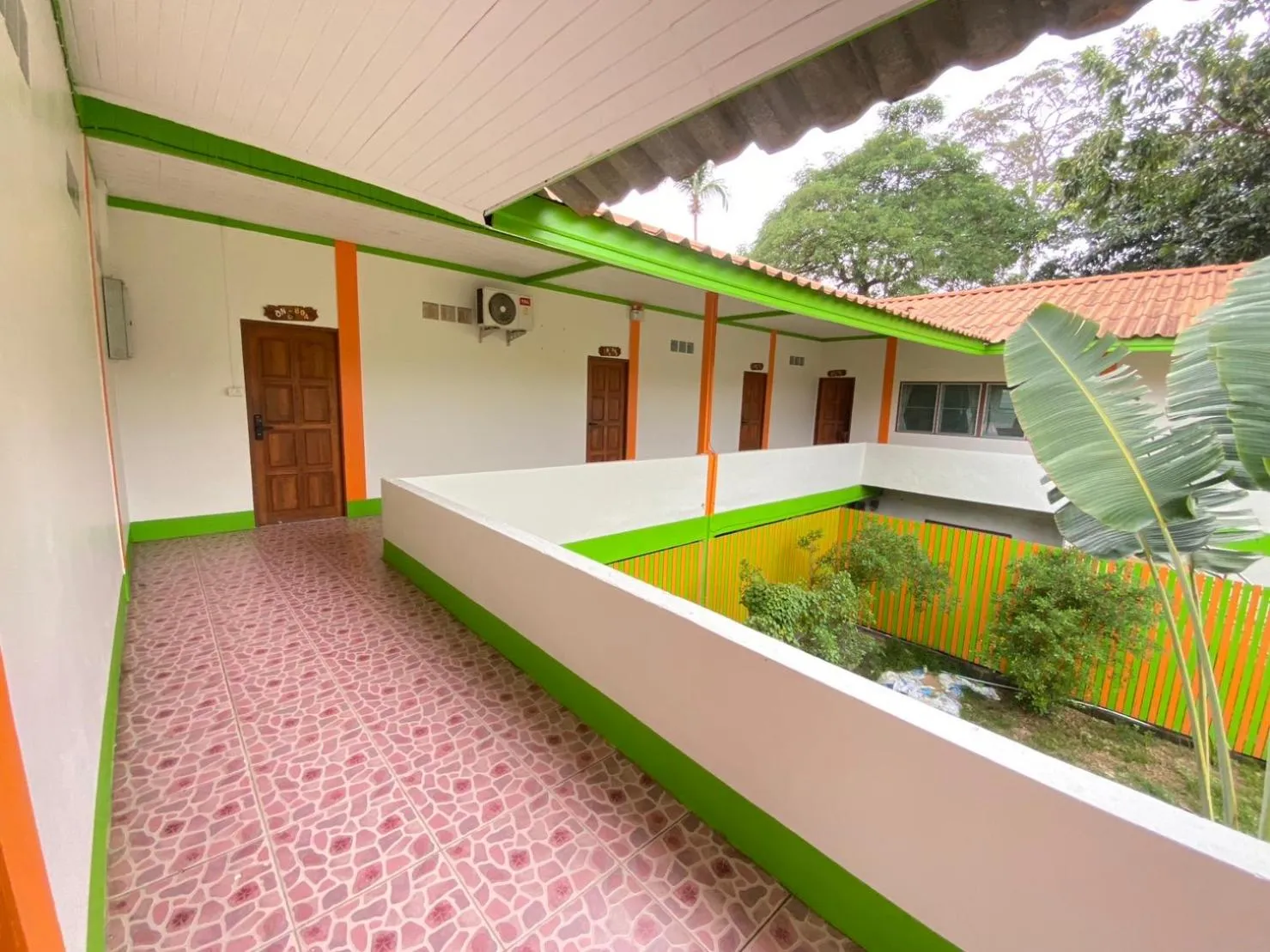 Property building in Lotus Hostel Beach Koh Tao