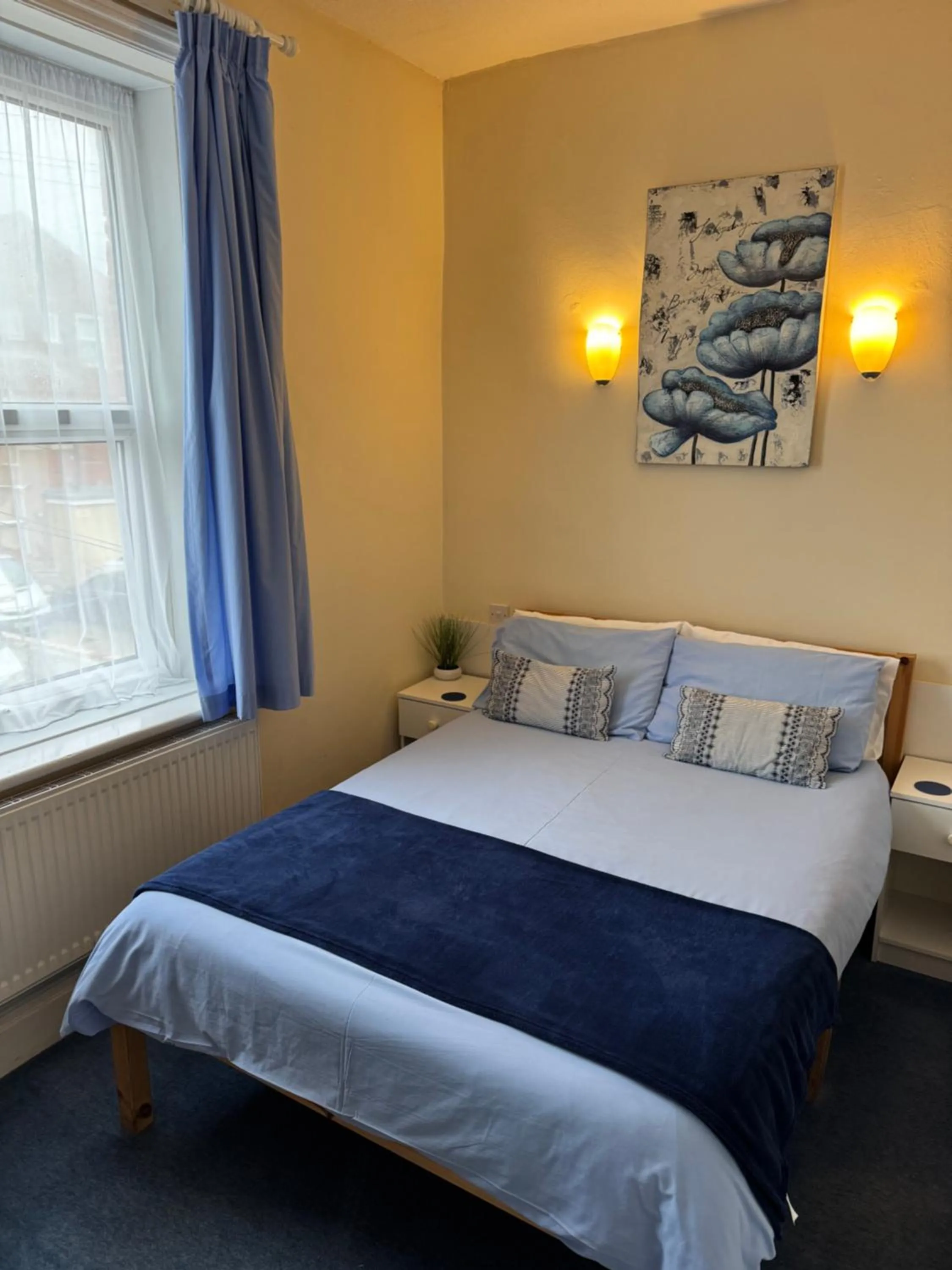 Bedroom, Bed in Marlow Lodge