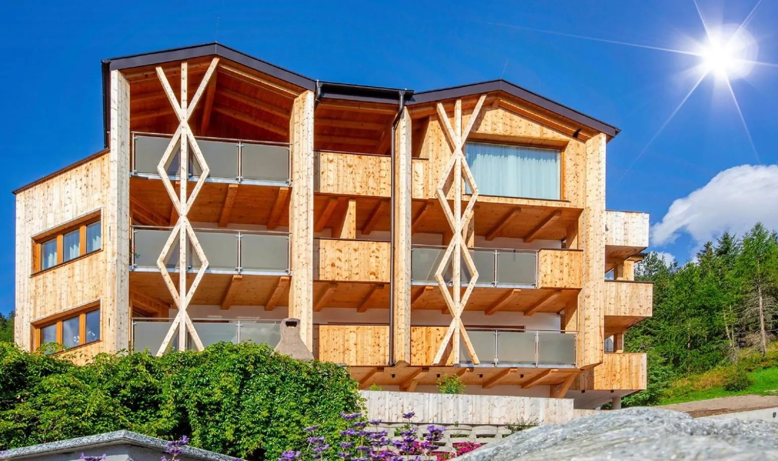 Property building in Haus Piz Lad