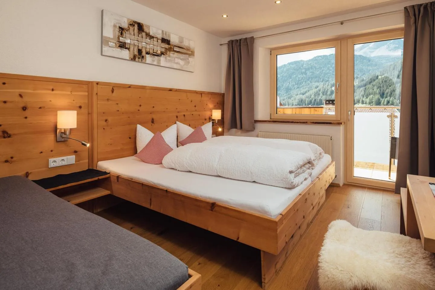 Balcony/Terrace, Bed in Haus Piz Lad