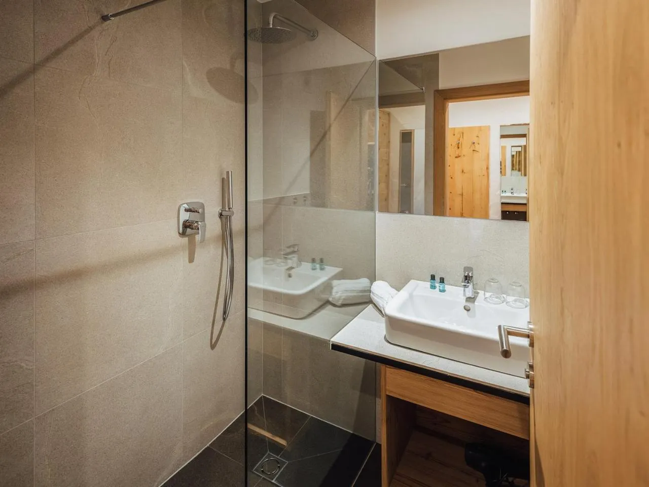 Bathroom in Haus Piz Lad