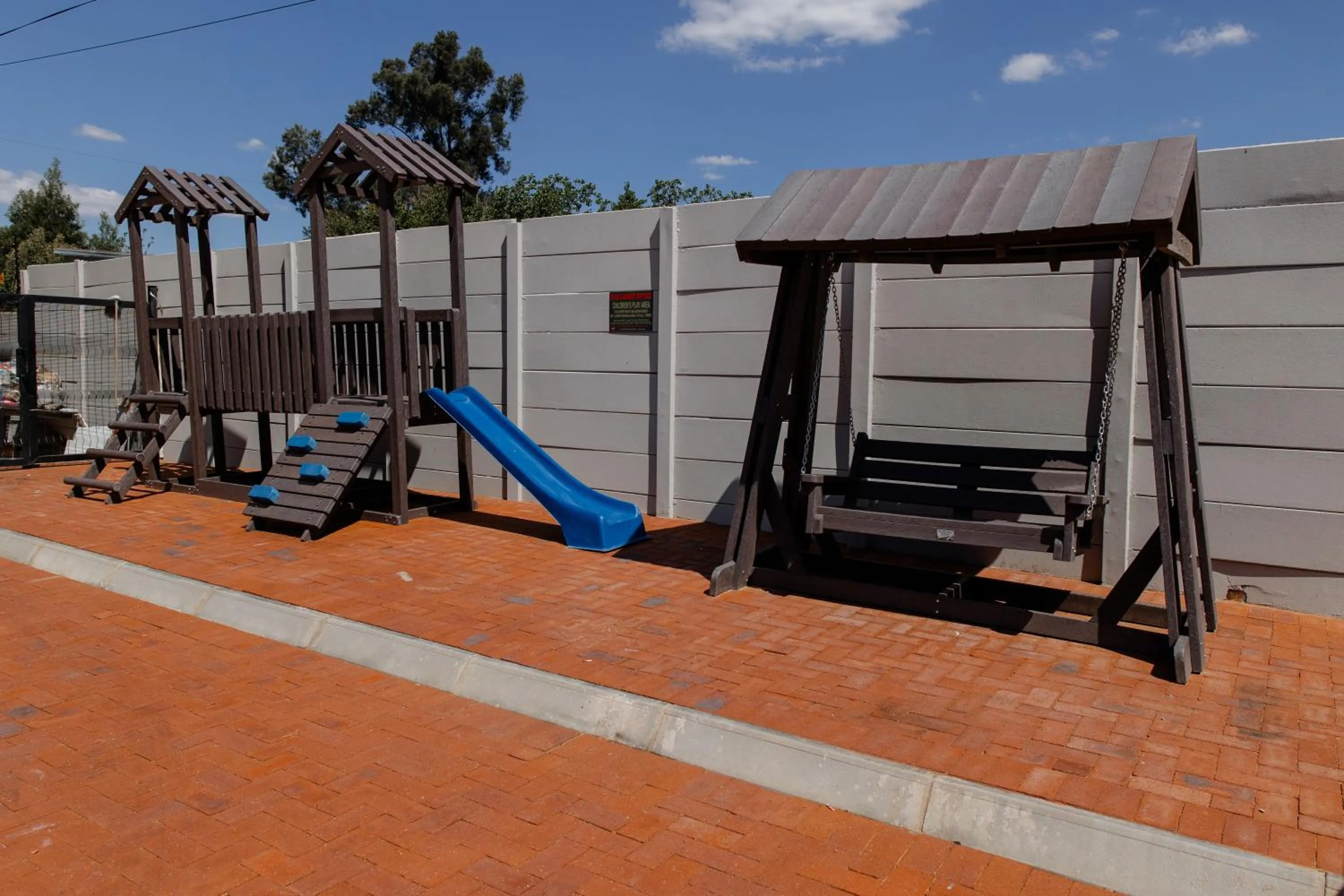 Property building in Acres Inn Klerksdorp