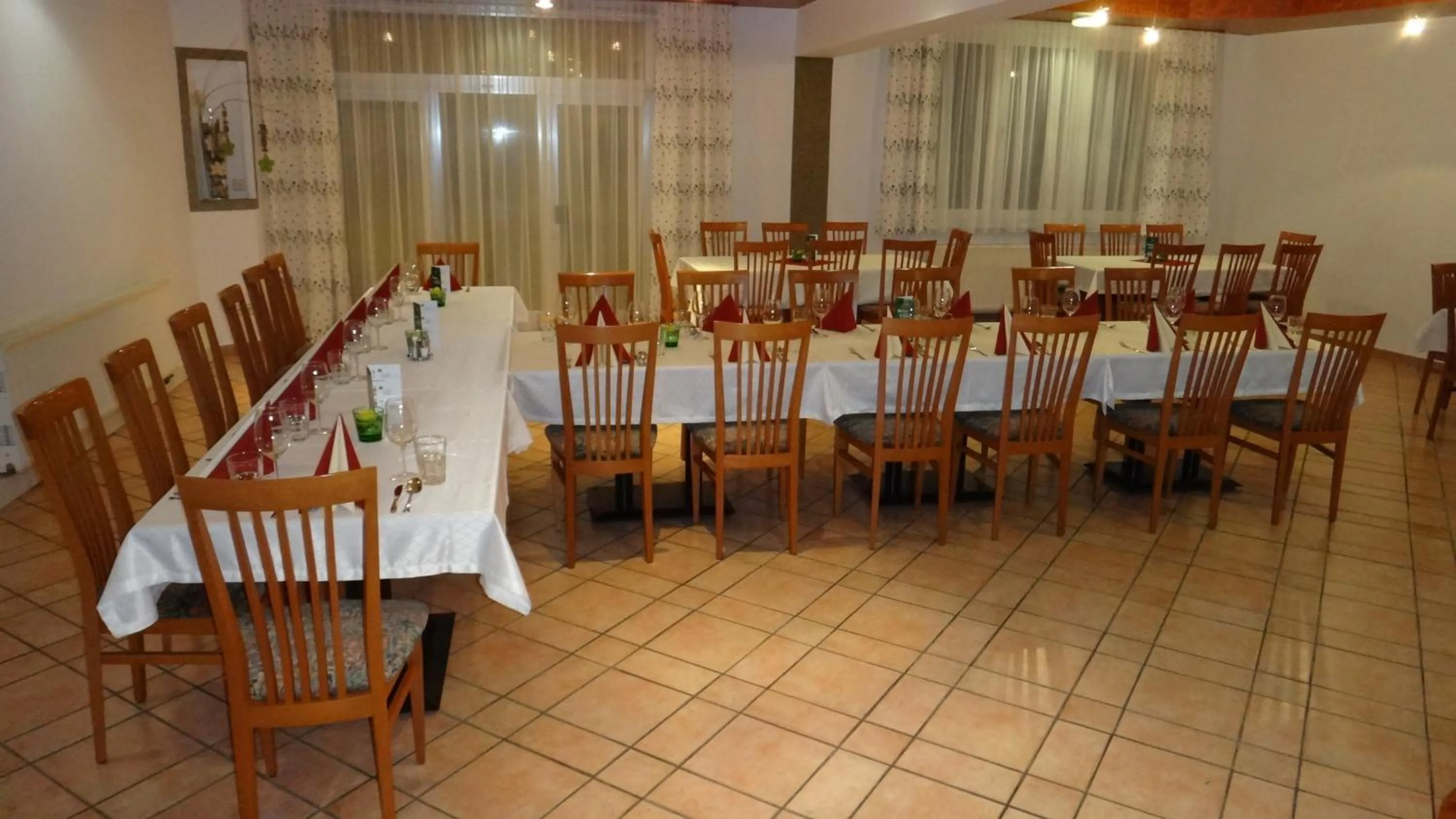 Restaurant/places to eat in sWirtshaus M&N