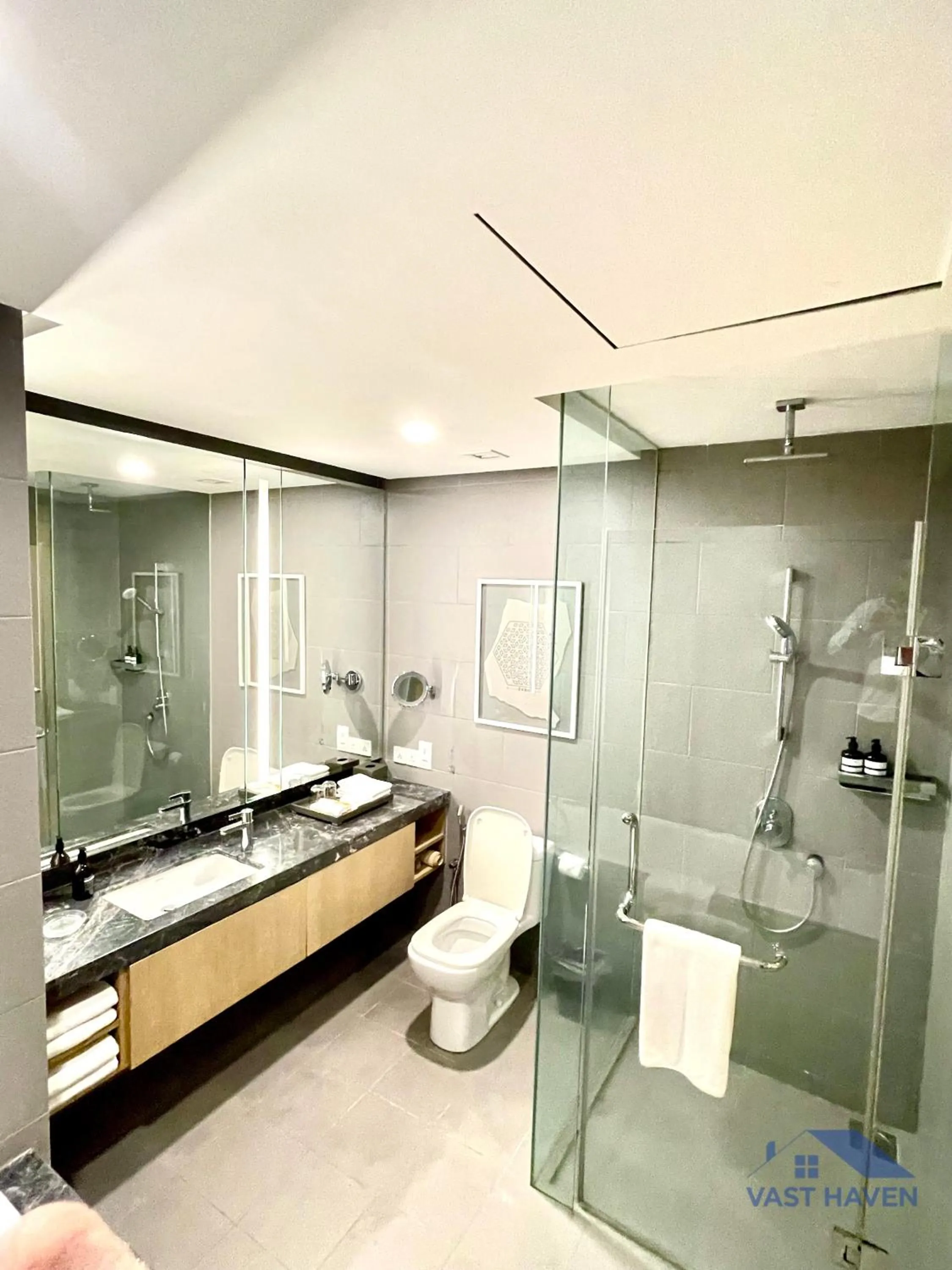 Shower in 188 Suites KLCC by VastHaven