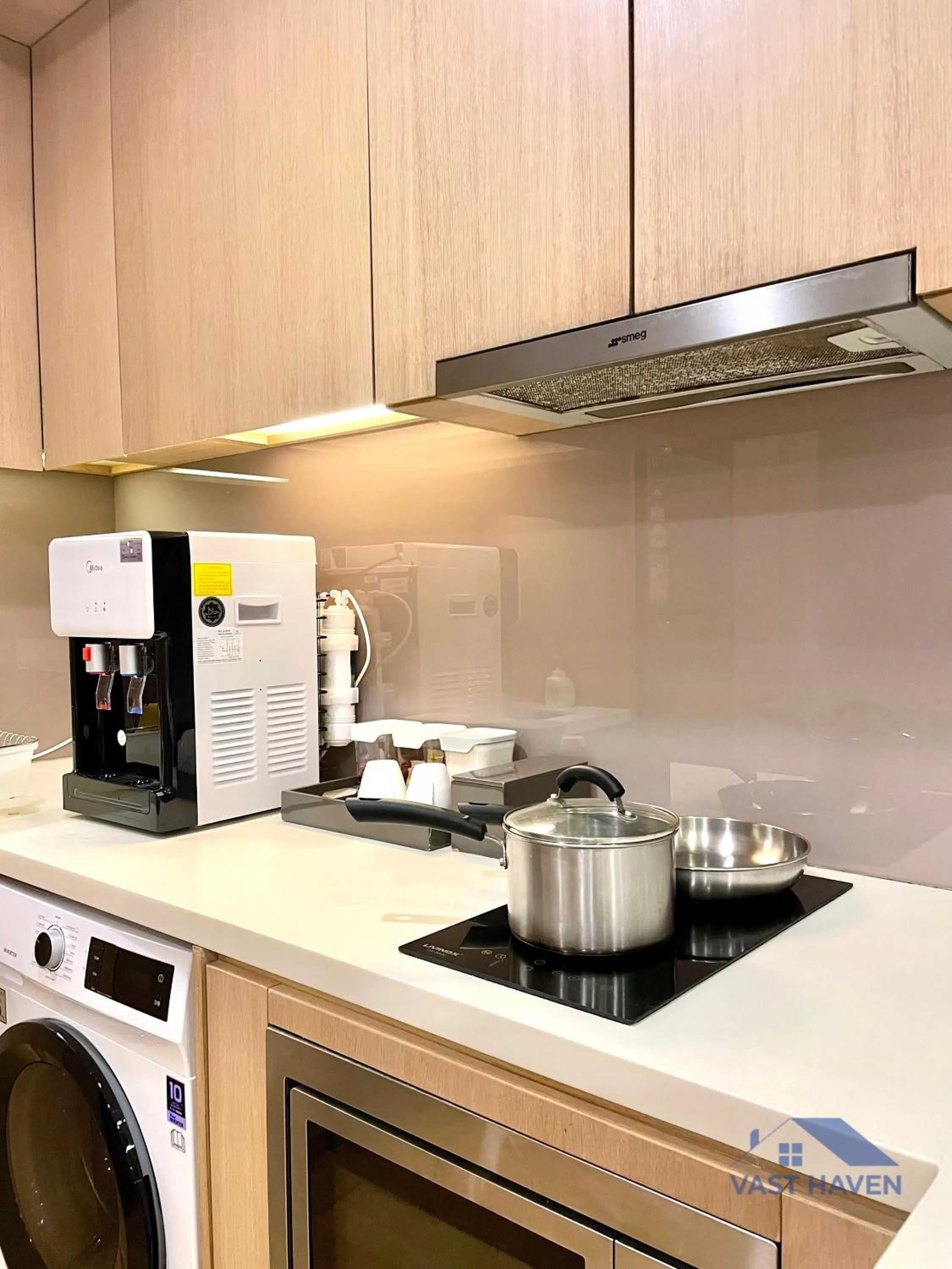 Kitchen or kitchenette in 188 Suites KLCC by VastHaven