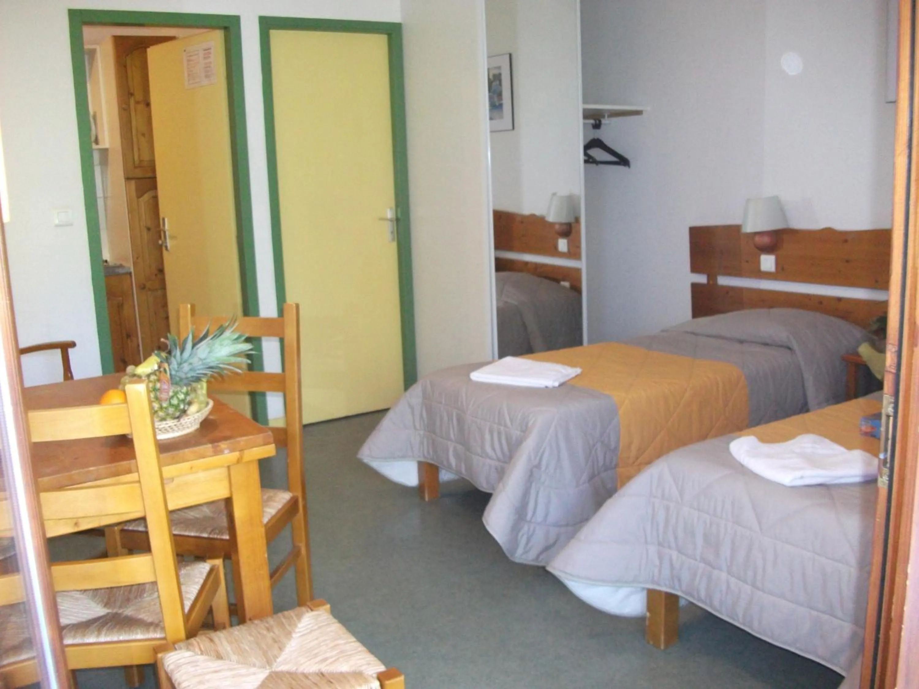 Living room, Bed in VVF Jura Les Rousses