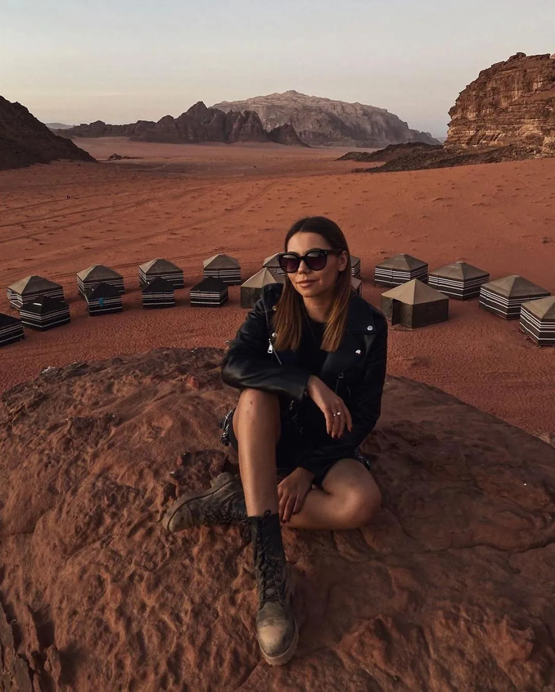 People in Wadirum winter