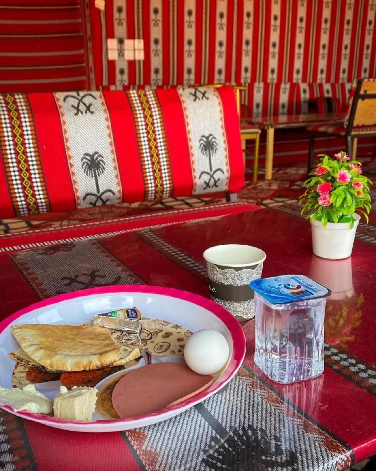 Living room in Wadirum winter