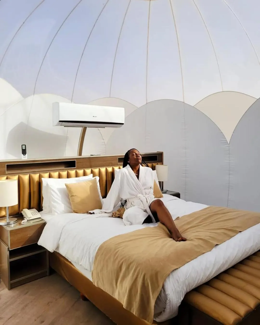 People, Bed in Wadirum winter