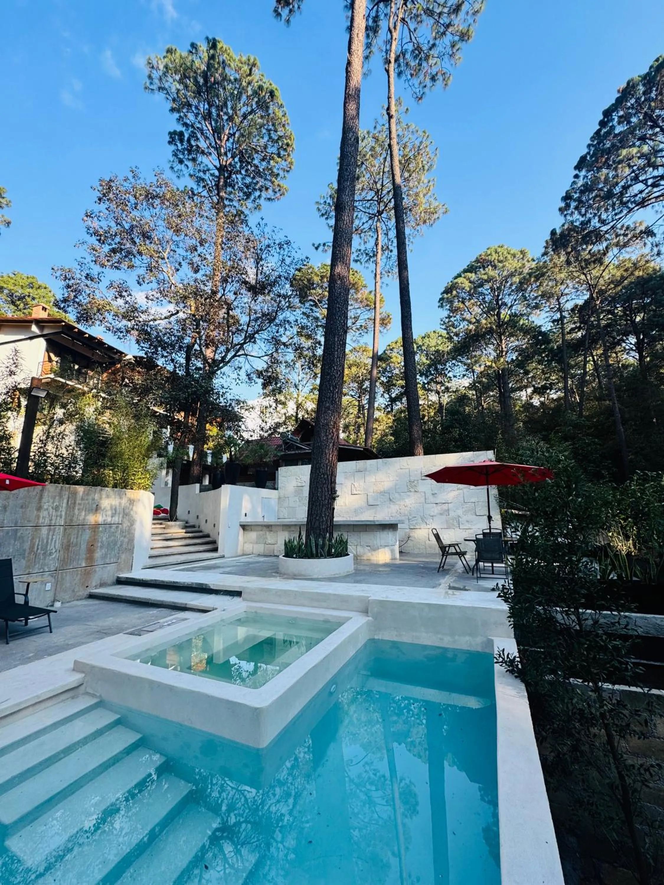 Encino House Hotel Boutique